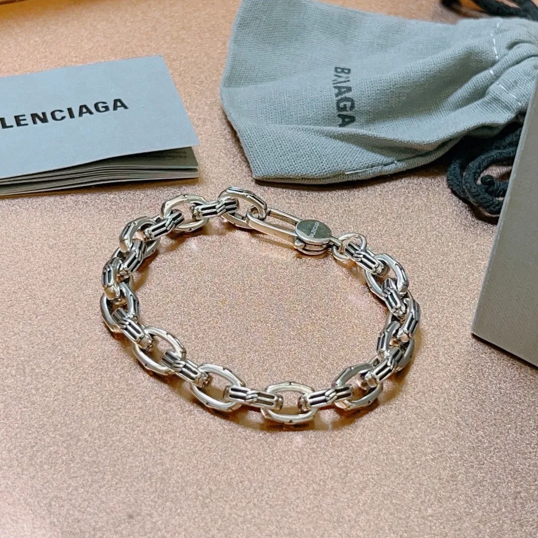 【BALENCIAGA】ブレスレット、ファッションシンプルなスタイル  240814