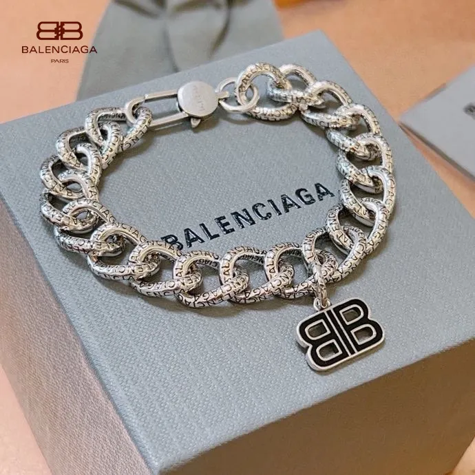 【BALENCIAGA】ブレスレット、ファッションシンプルなスタイル  240814