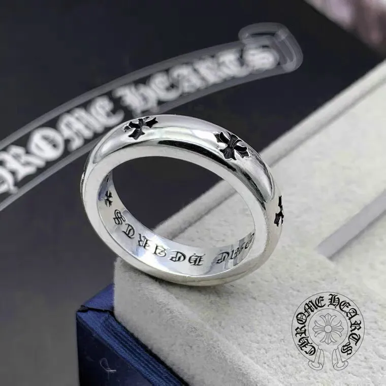 【Chrome Hearts】  男性と女性のためのクロエハートファッションパーソナリティリング