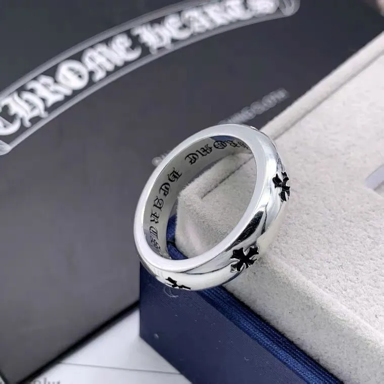 【Chrome Hearts】  男性と女性のためのクロエハートファッションパーソナリティリング