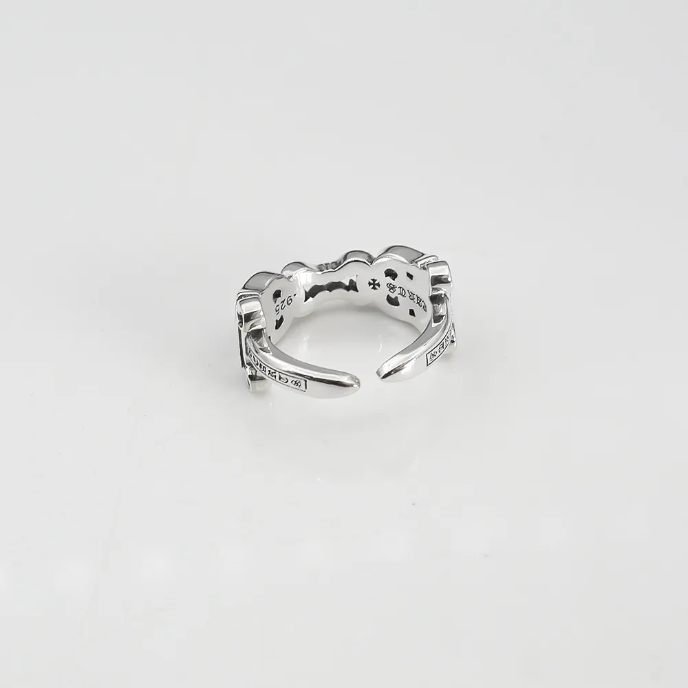 【Chrome Hearts】  男性と女性のためのクロエハートファッションパーソナリティリング