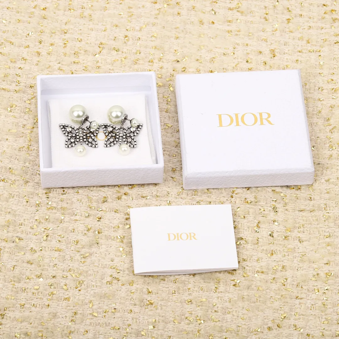 【DIOR】ディオール  ファッションスタイルのイヤリング