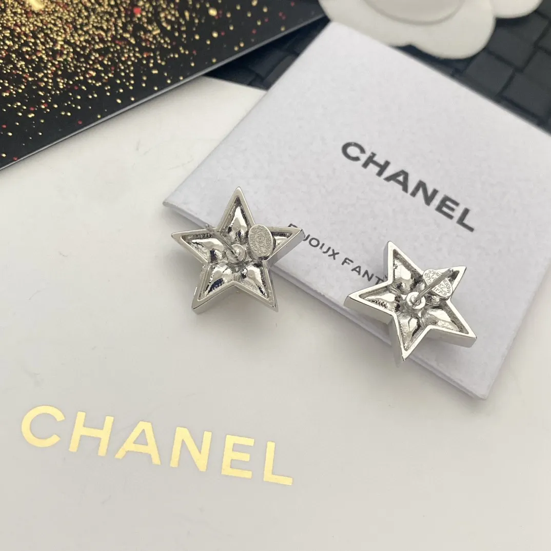 【CHANEL】 シャネル   ファッションスタイルのイヤリング