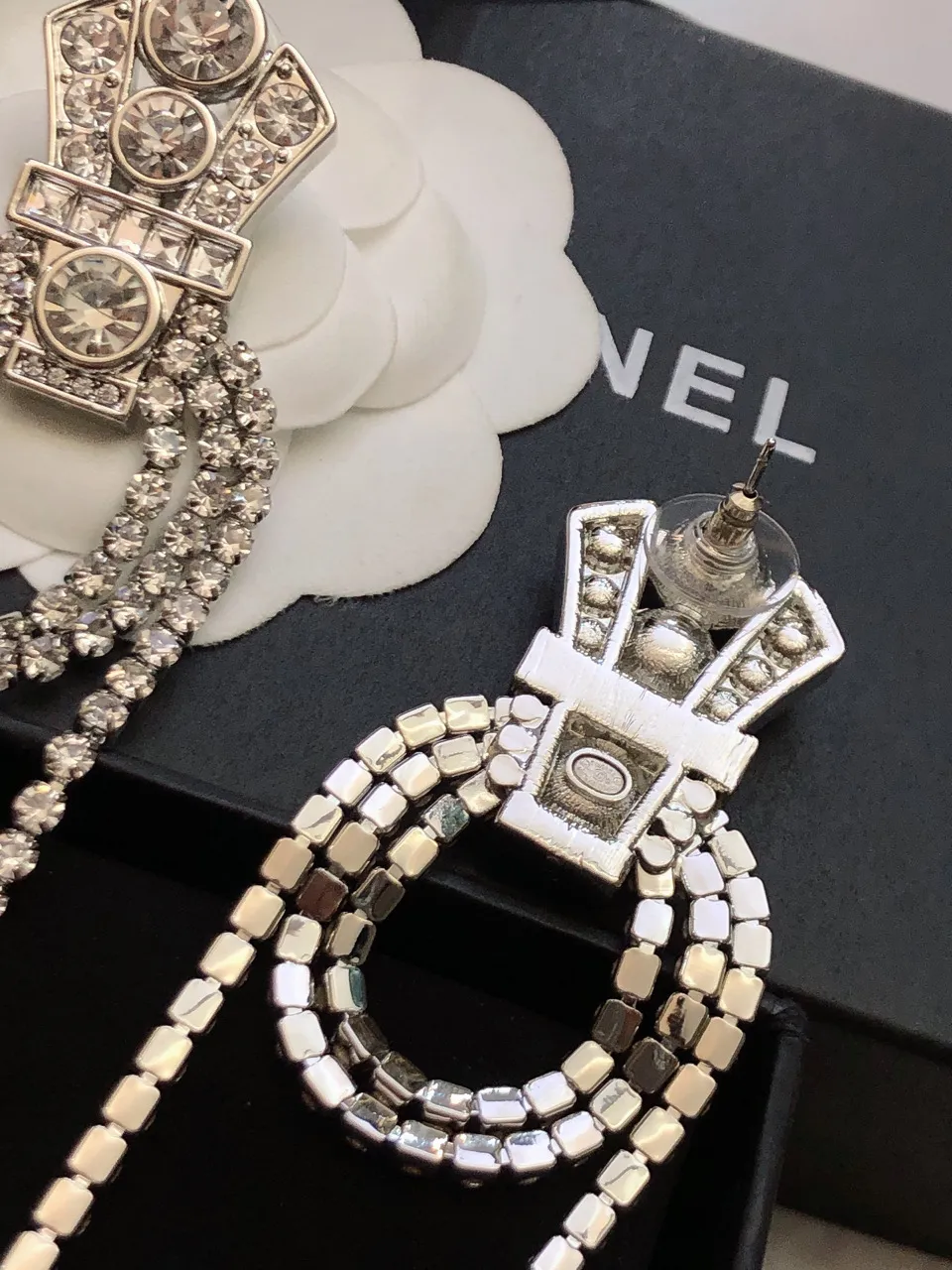 【CHANEL 】 シャネル   ファッションスタイルのイヤリング
