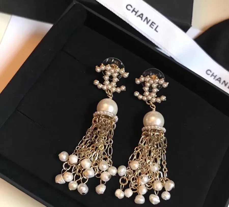 【CHANEL 】 シャネル   ファッションスタイルのイヤリング