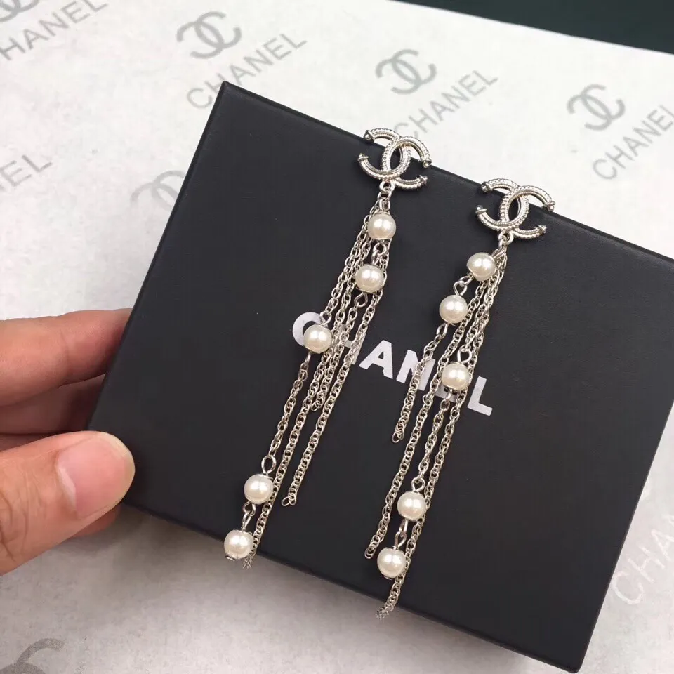 【CHANEL 】 シャネル   ファッションスタイルのイヤリング
