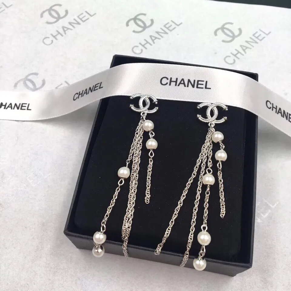 【CHANEL 】 シャネル   ファッションスタイルのイヤリング