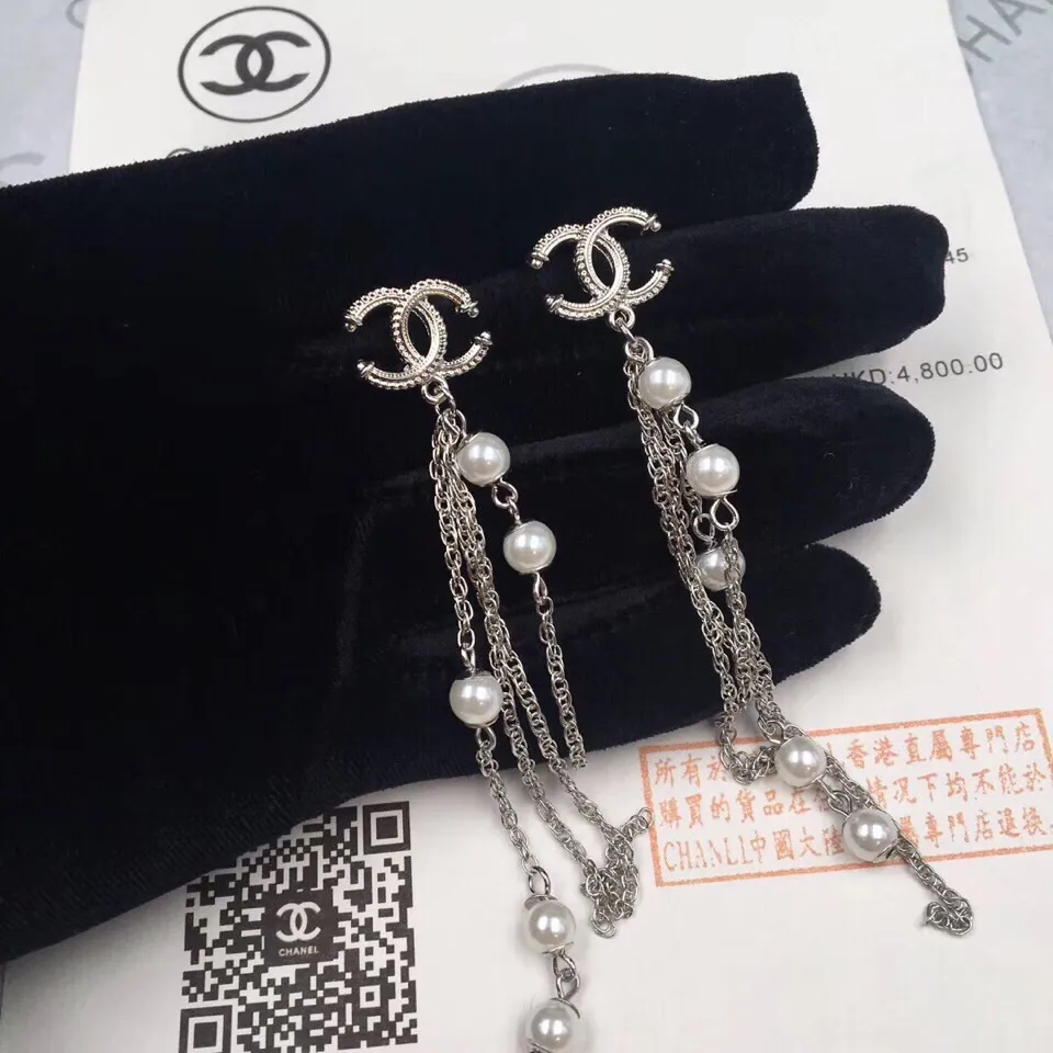 【CHANEL 】 シャネル   ファッションスタイルのイヤリング