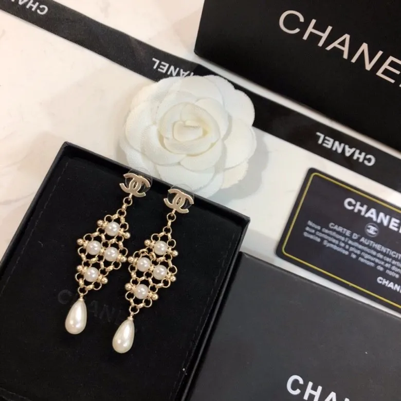 【CHANEL 】 シャネル   ファッションスタイルのイヤリング