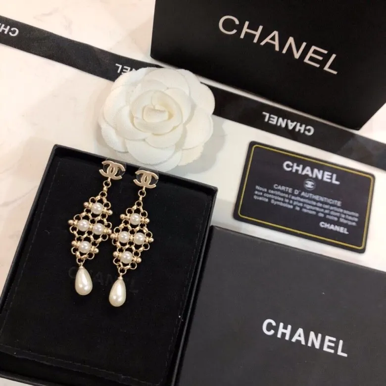 【CHANEL 】 シャネル   ファッションスタイルのイヤリング