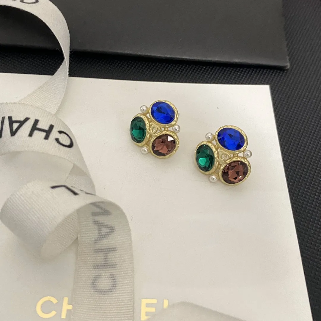 【CHANEL 】 シャネル   ファッションスタイルのイヤリング