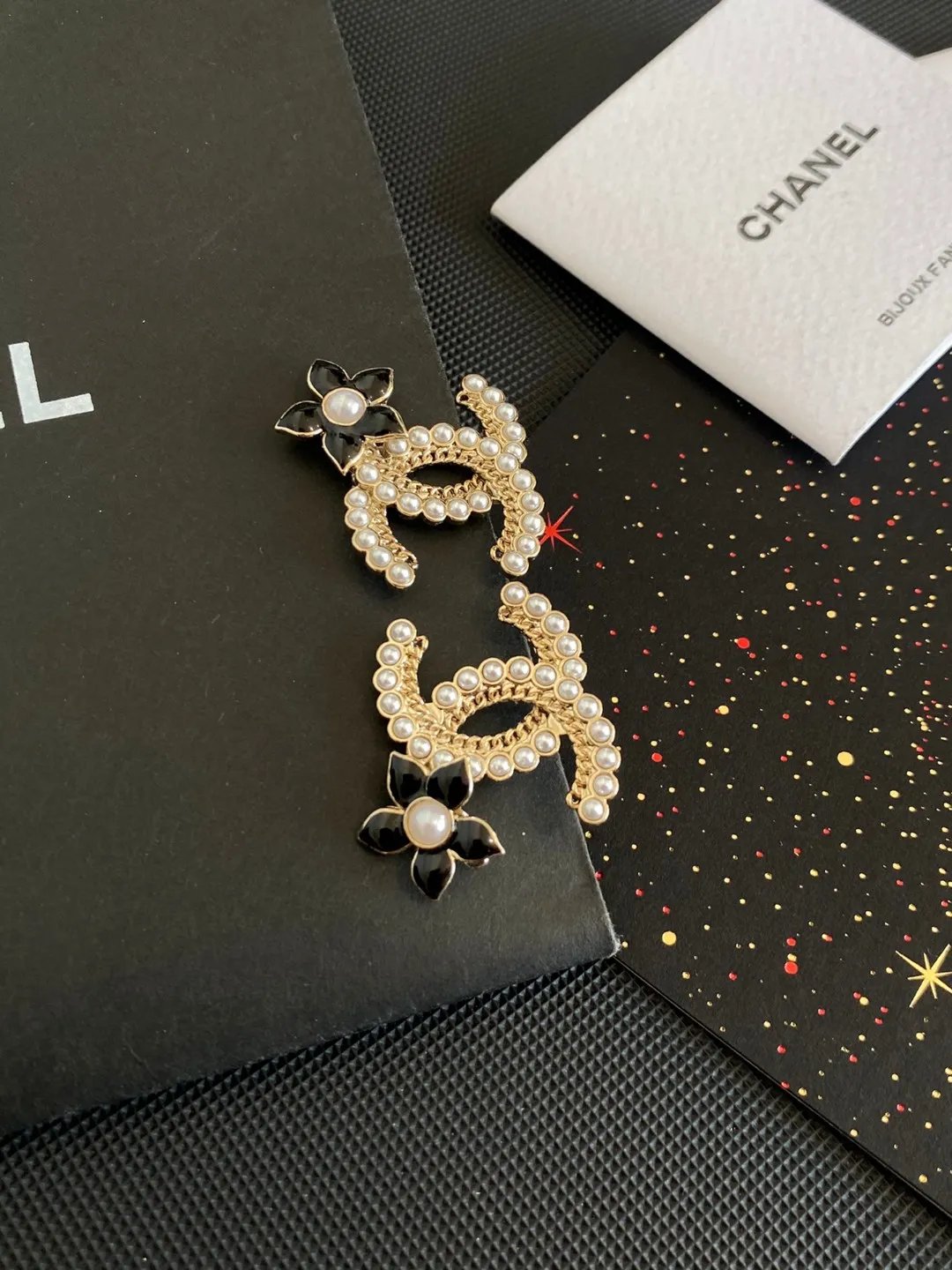 【CHANEL 】 シャネル   ファッションスタイルのイヤリング