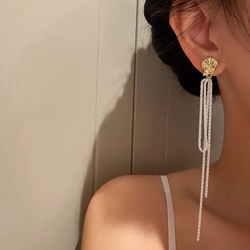 【CELINE】セリーヌ  ファッションスタイルのイヤリング