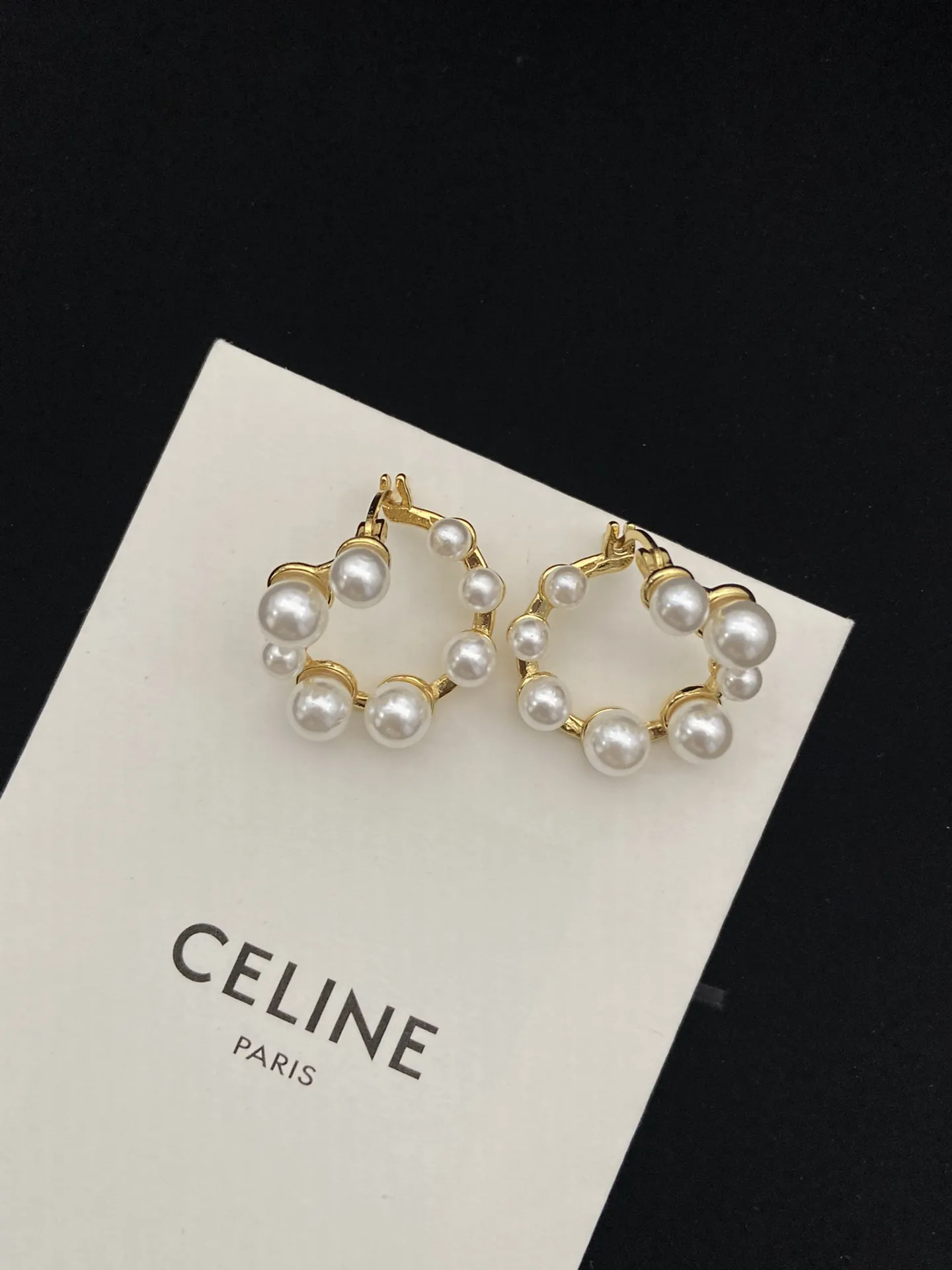 【CELINE】 セリーヌ   ファッションスタイルのイヤリング