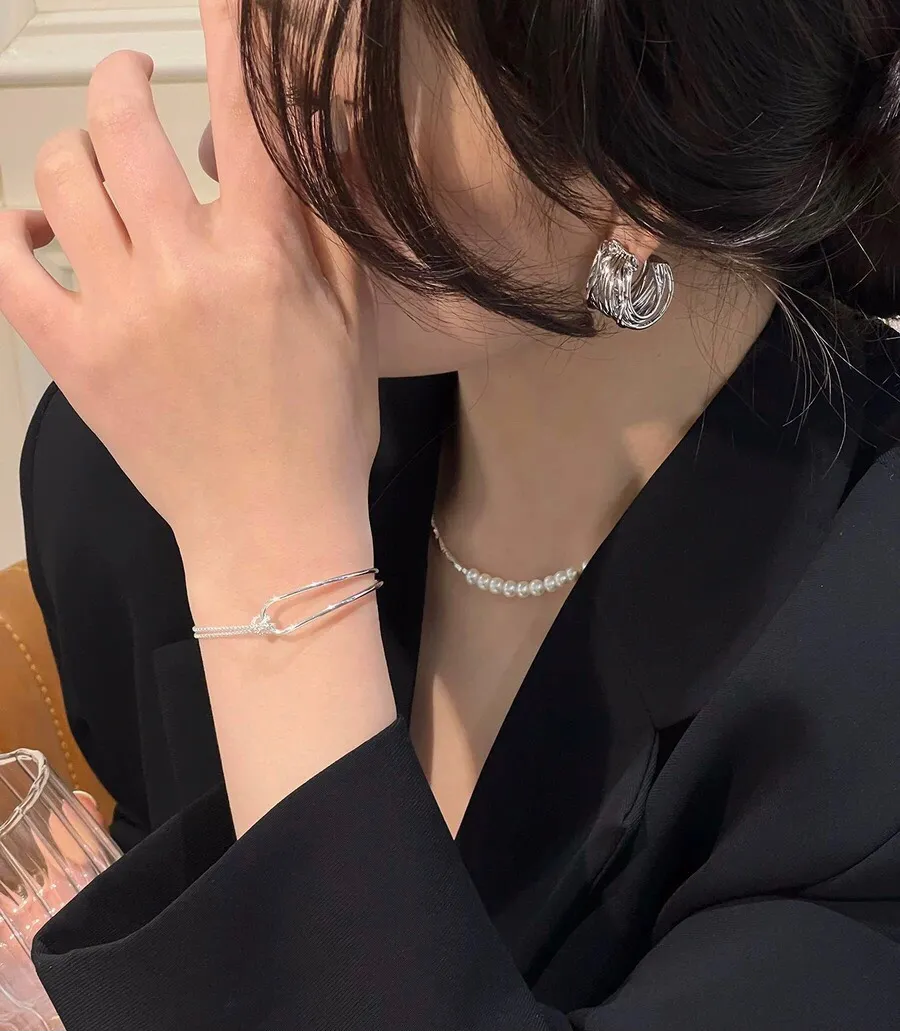 【BALENCIAGA 】 バレンシアガ   ファッションスタイルのイヤリング