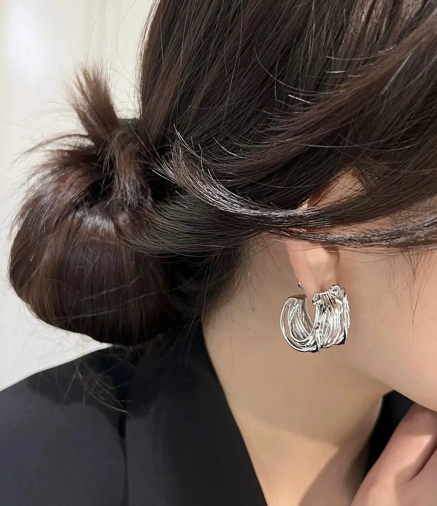 【BALENCIAGA 】 バレンシアガ   ファッションスタイルのイヤリング