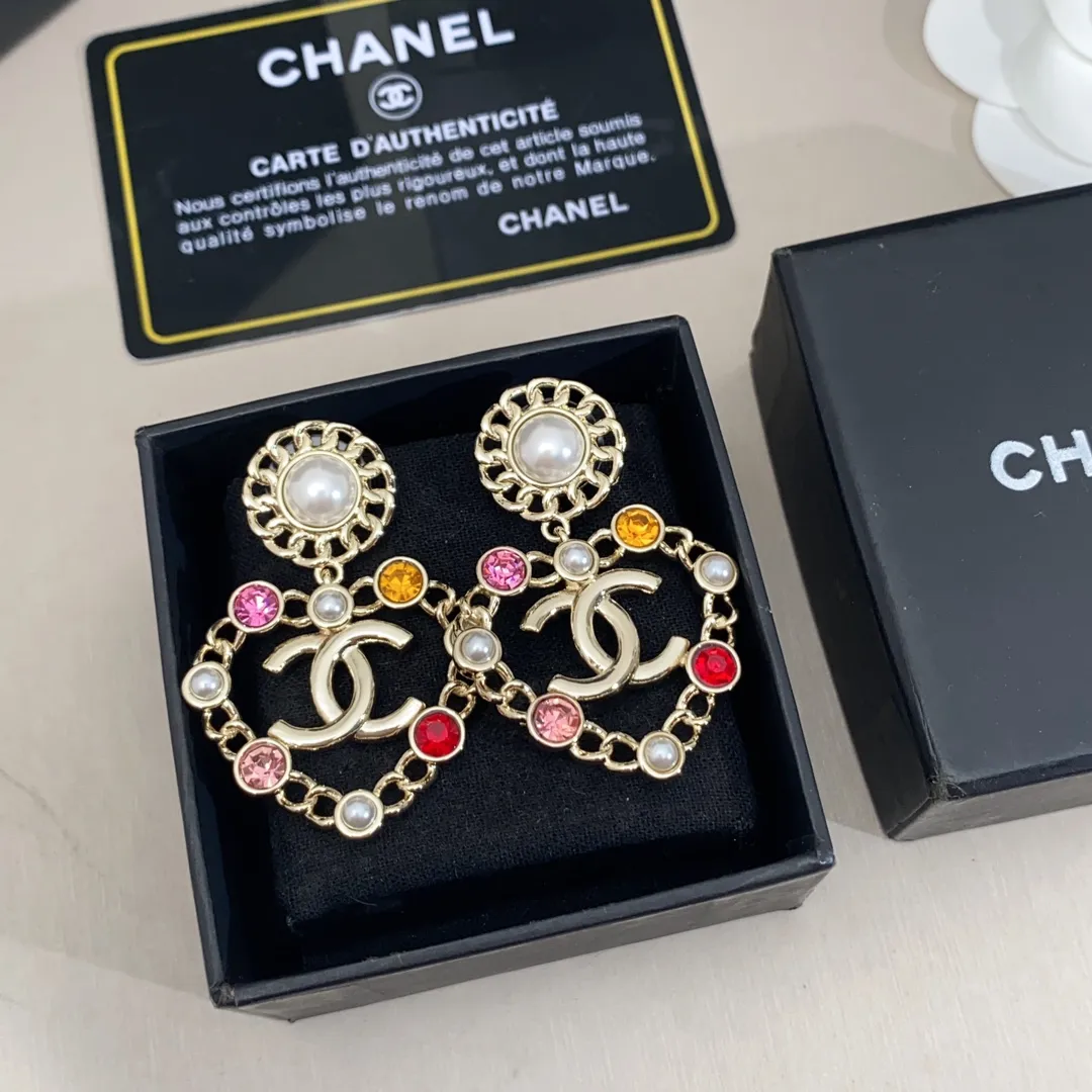 【CHANEL 】 シャネル   ファッションスタイルのイヤリング