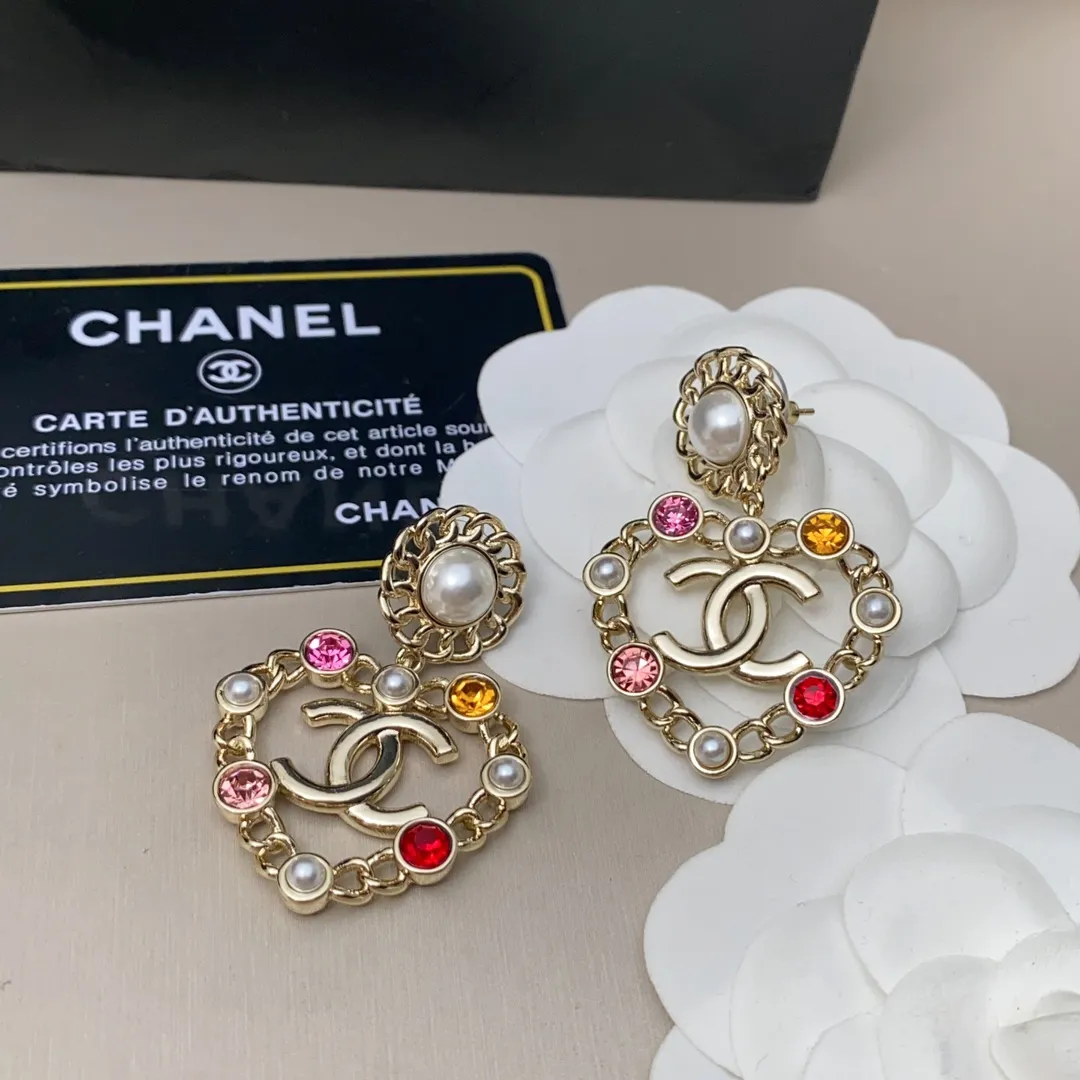 【CHANEL 】 シャネル   ファッションスタイルのイヤリング