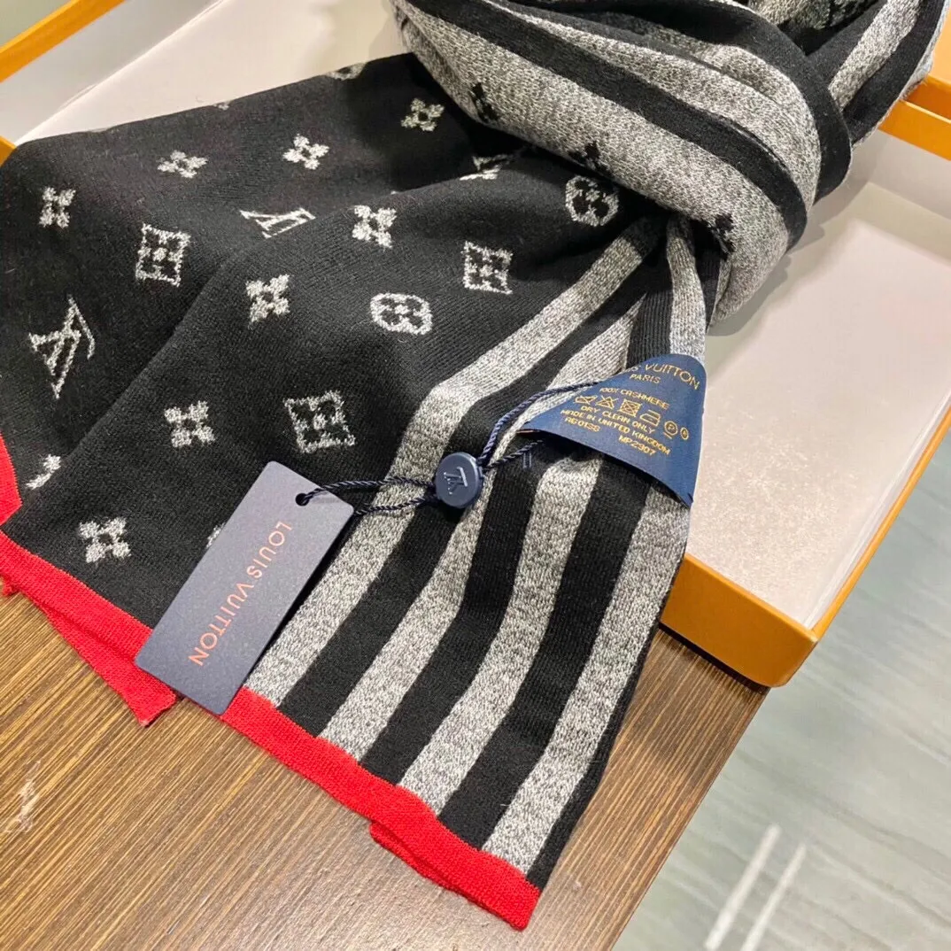 【LOUIS VUITTON   ルイヴィトン】スカーフ 180*32CM   241207