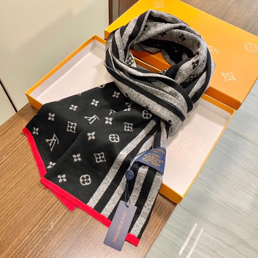 【LOUIS VUITTON   ルイヴィトン】スカーフ 180*32CM   241207