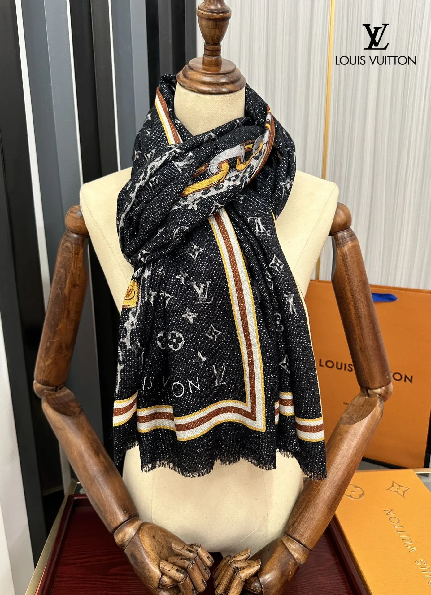 【LV LOUIS VUITTON ルイ·ヴィトン】 スカーフ 100*200cm  241107