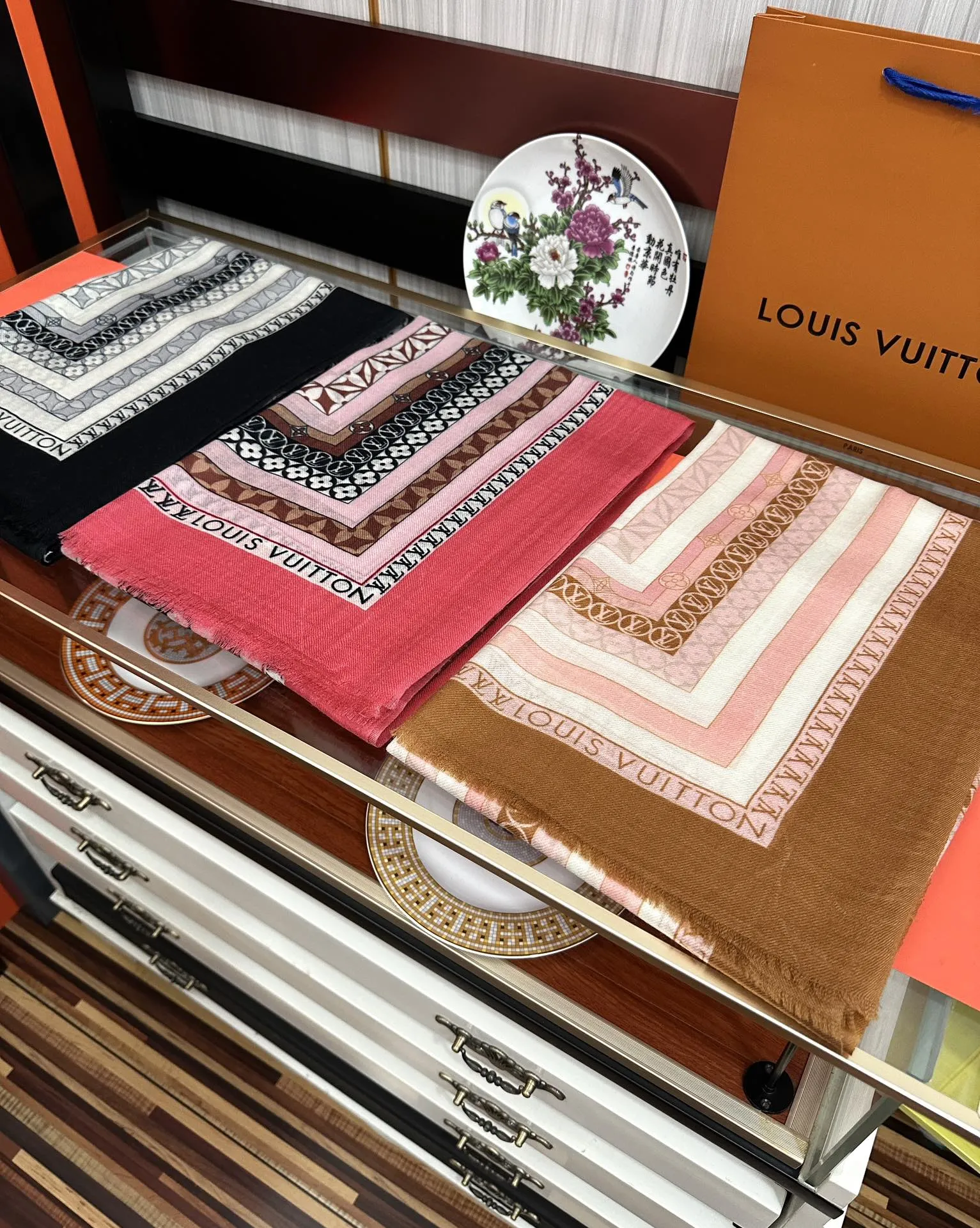 【LV LOUIS VUITTON ルイ·ヴィトン】 スカーフ 100*200cm  241107