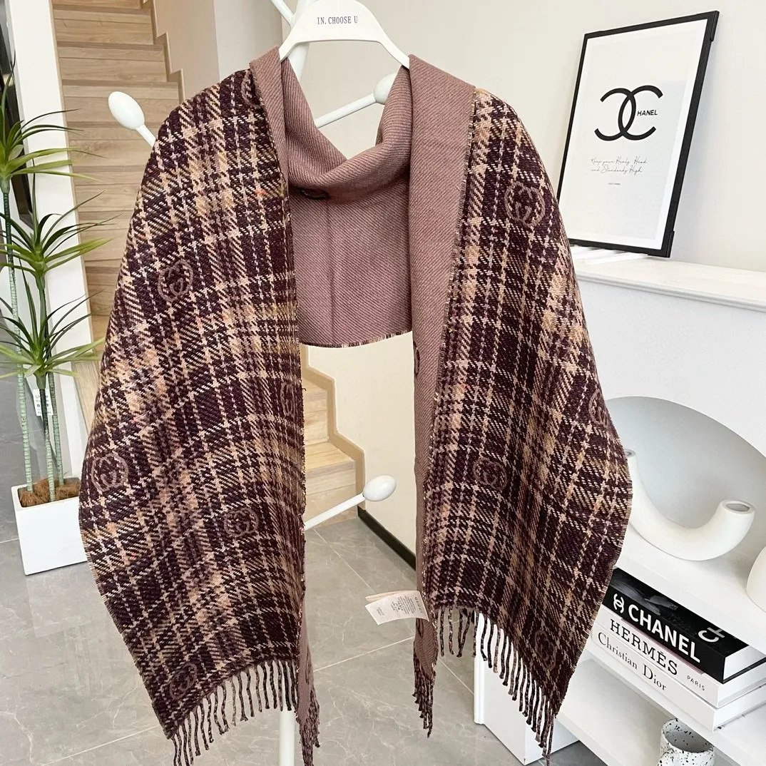 【GUCCI グッチ】スカーフ195*35CM  241209
