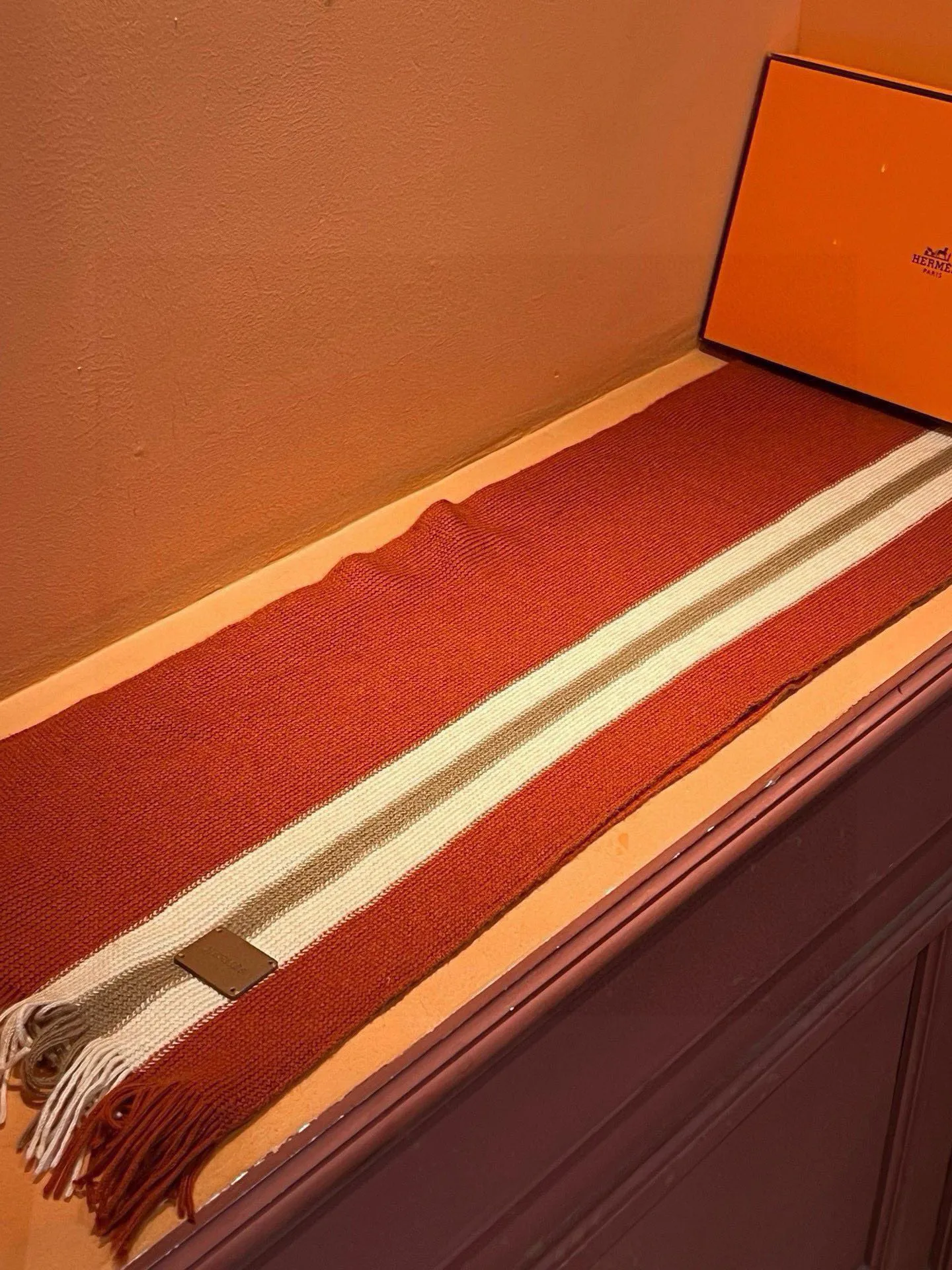 【GUCCI グッチ】スカーフ  30*180CM  241209