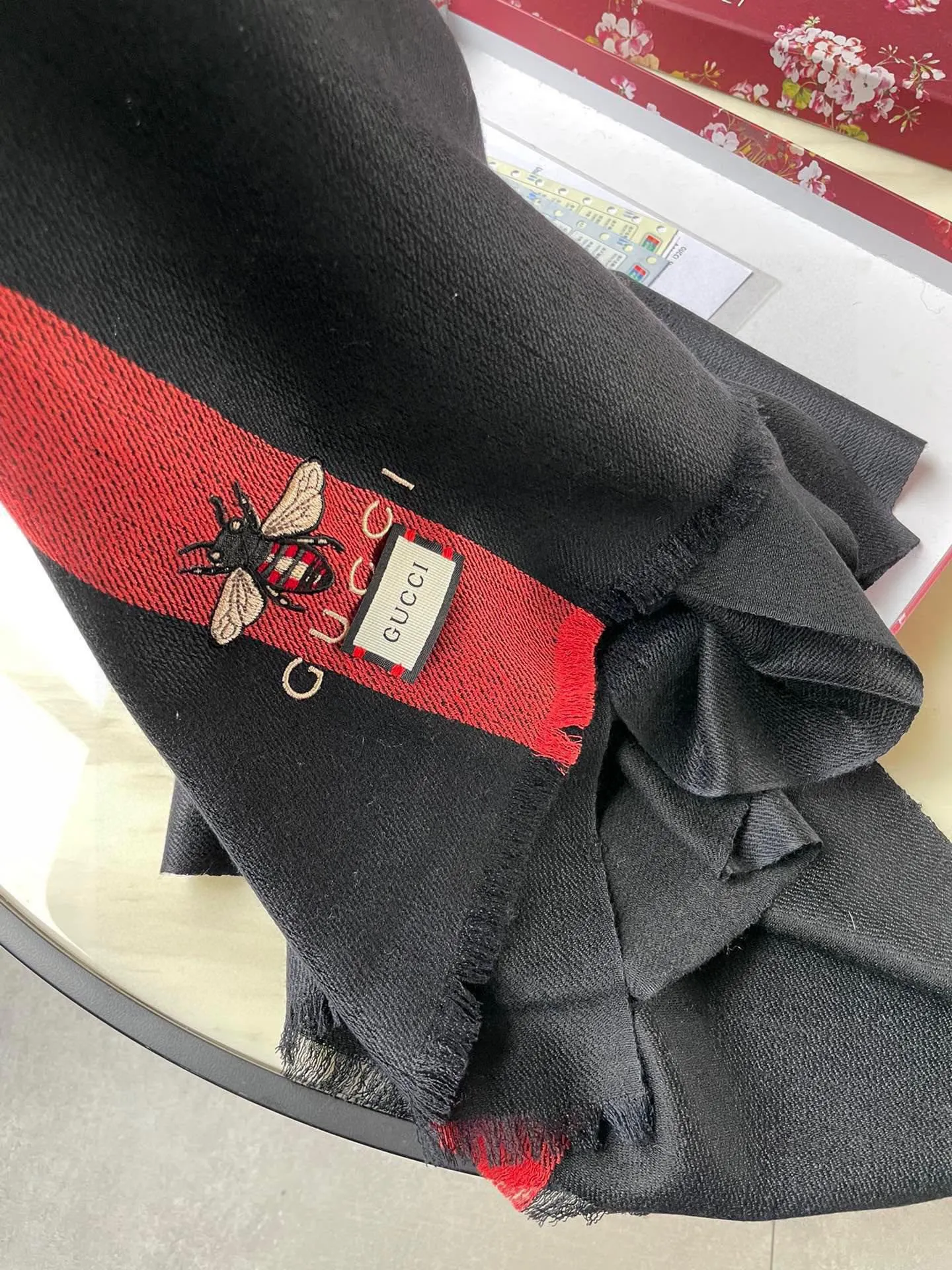 【GUCCI グッチ】スカーフ35*200CM  241108