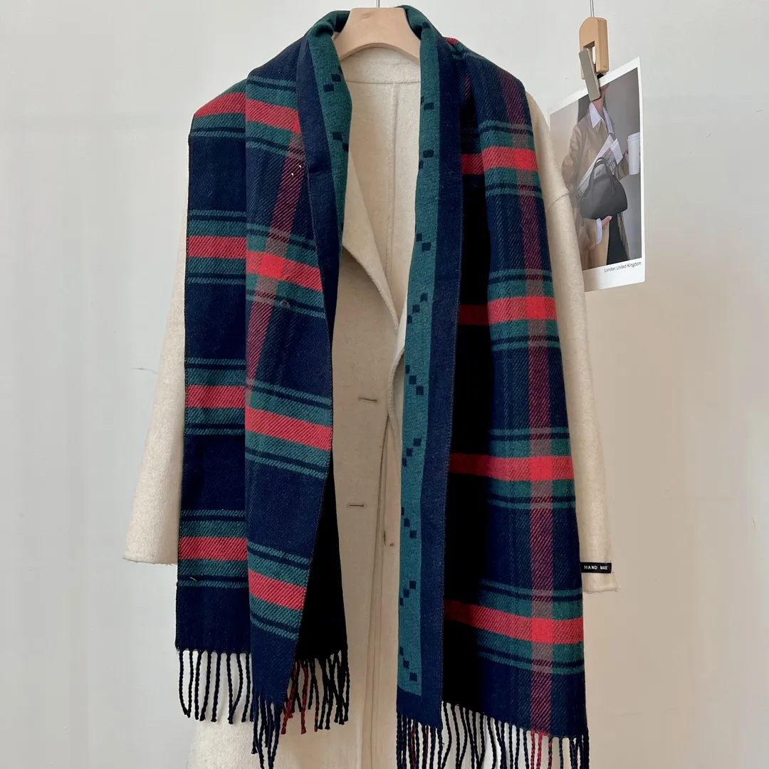 【GUCCI グッチ】スカーフ30*180CM  241108
