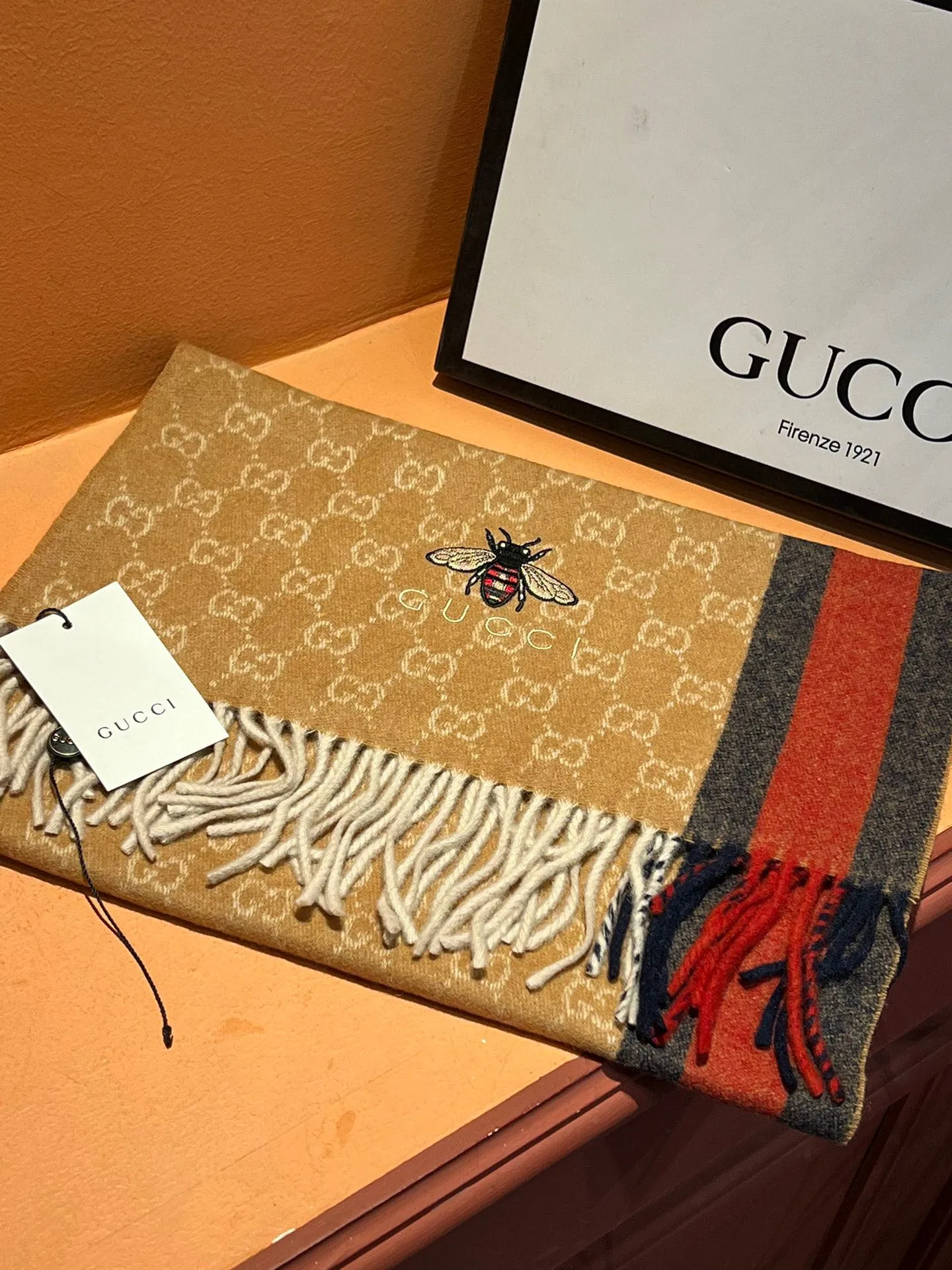 【GUCCI グッチ】スカーフ180*35CM  241108