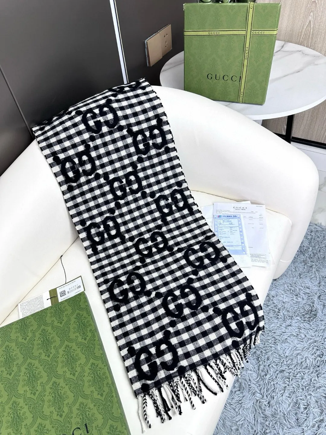 【GUCCI グッチ】スカーフ35*220CM  241108