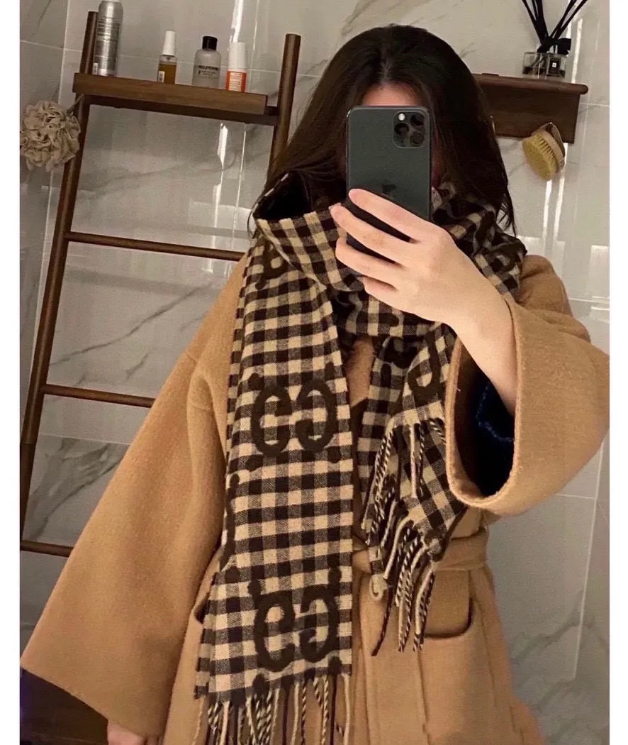 【GUCCI グッチ】スカーフ35*220CM  241108