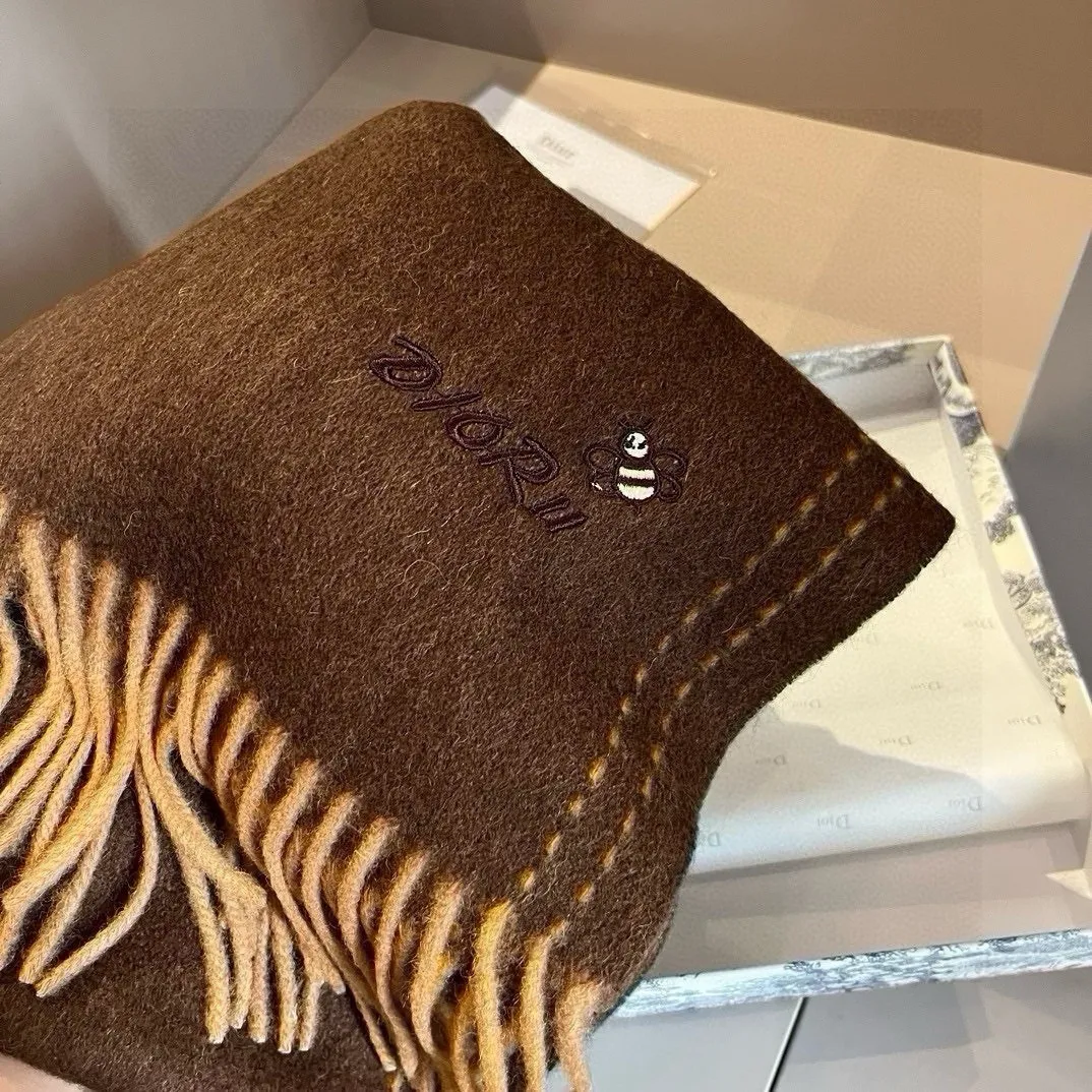 【DIOR  ディオール 】スカーフ  32*180cm  241210