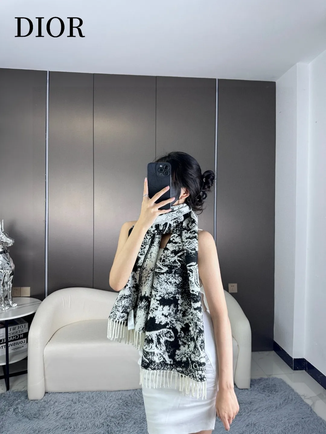【DIOR  ディオール 】スカーフ  70*200cm  241210