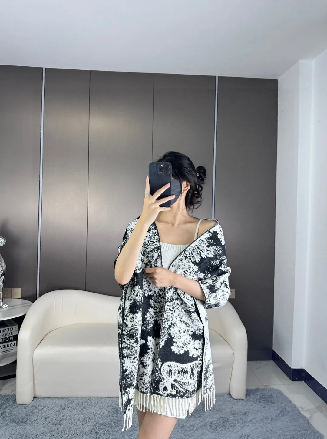 【DIOR  ディオール 】スカーフ  70*200cm  241210