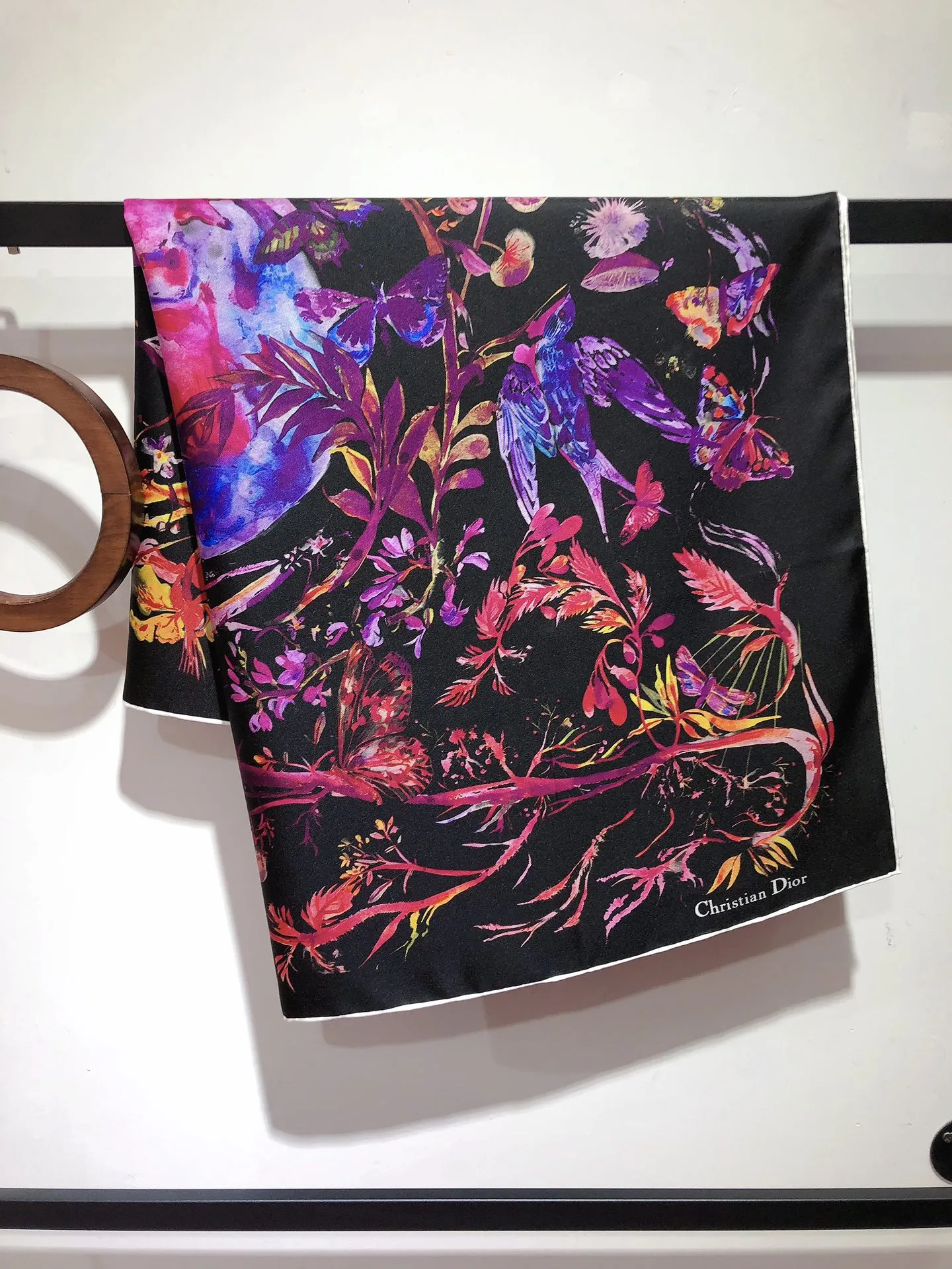 【DIOR  ディオール 】スカーフ90*90cm  241108