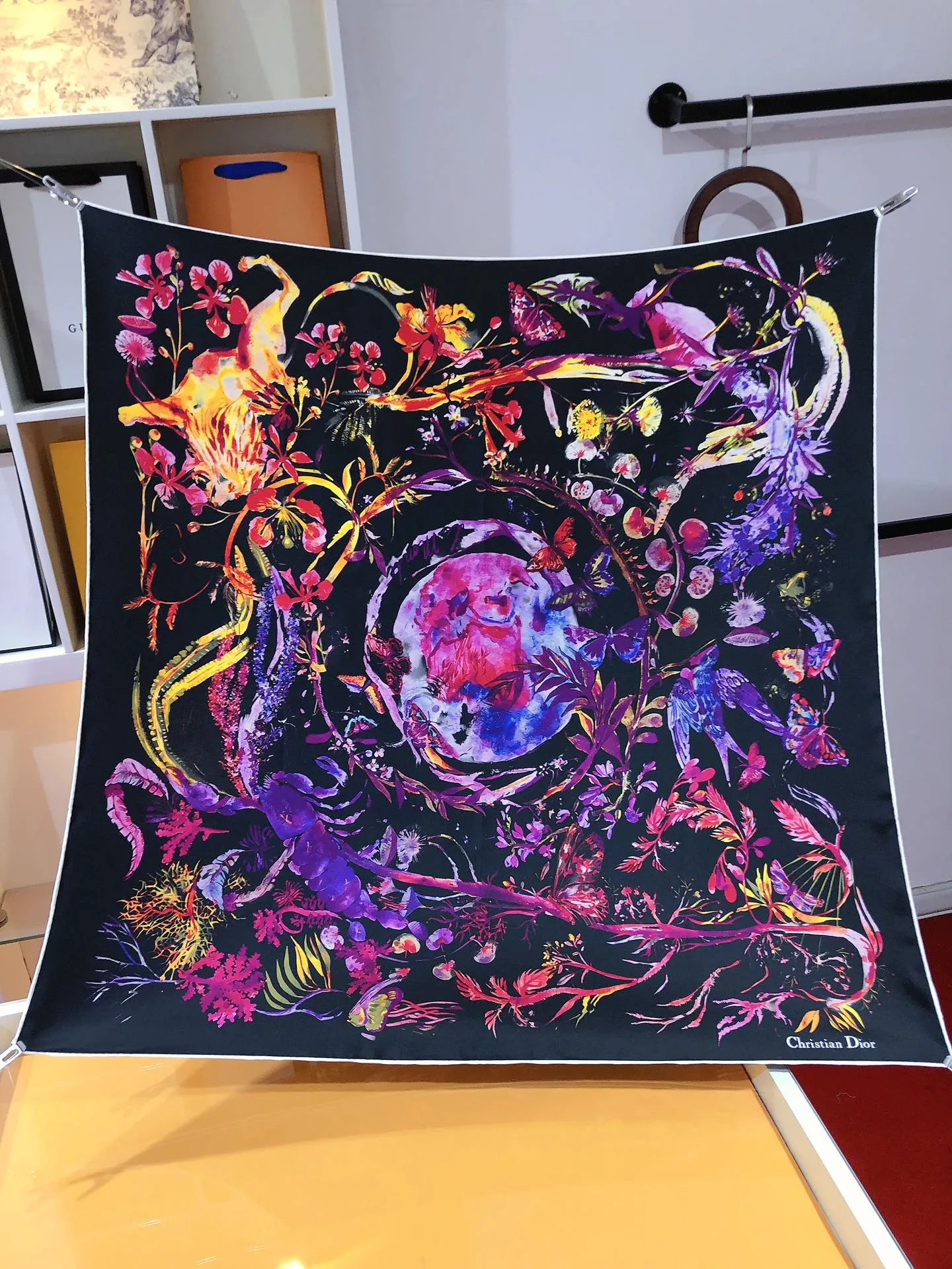 【DIOR  ディオール 】スカーフ90*90cm  241108