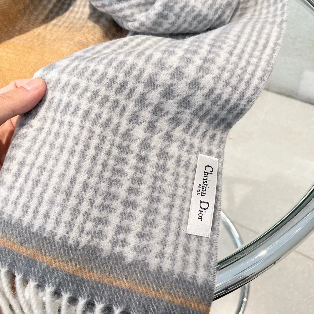 【DIOR  ディオール 】スカーフ32*200cm  241108