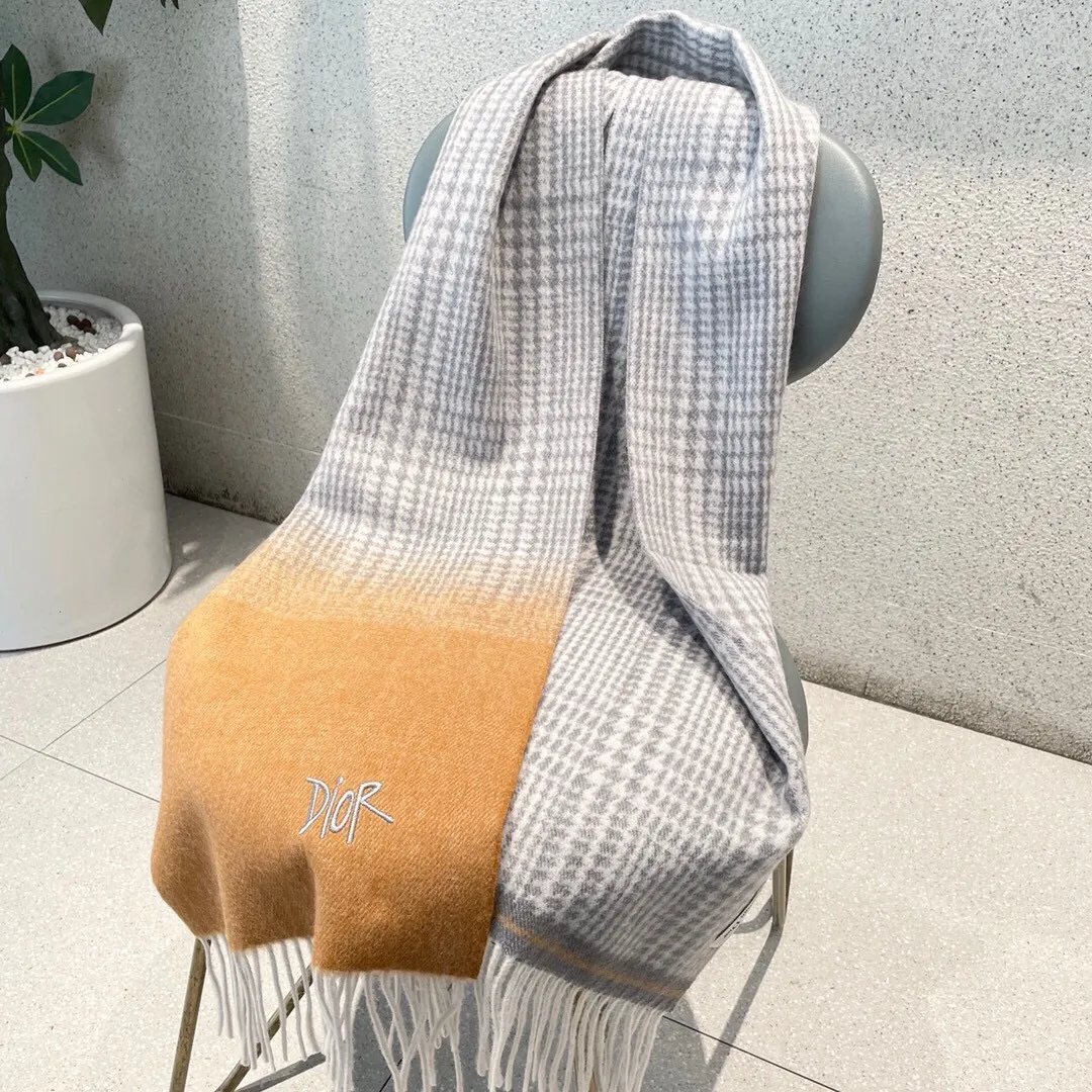 【DIOR  ディオール 】スカーフ32*200cm  241108