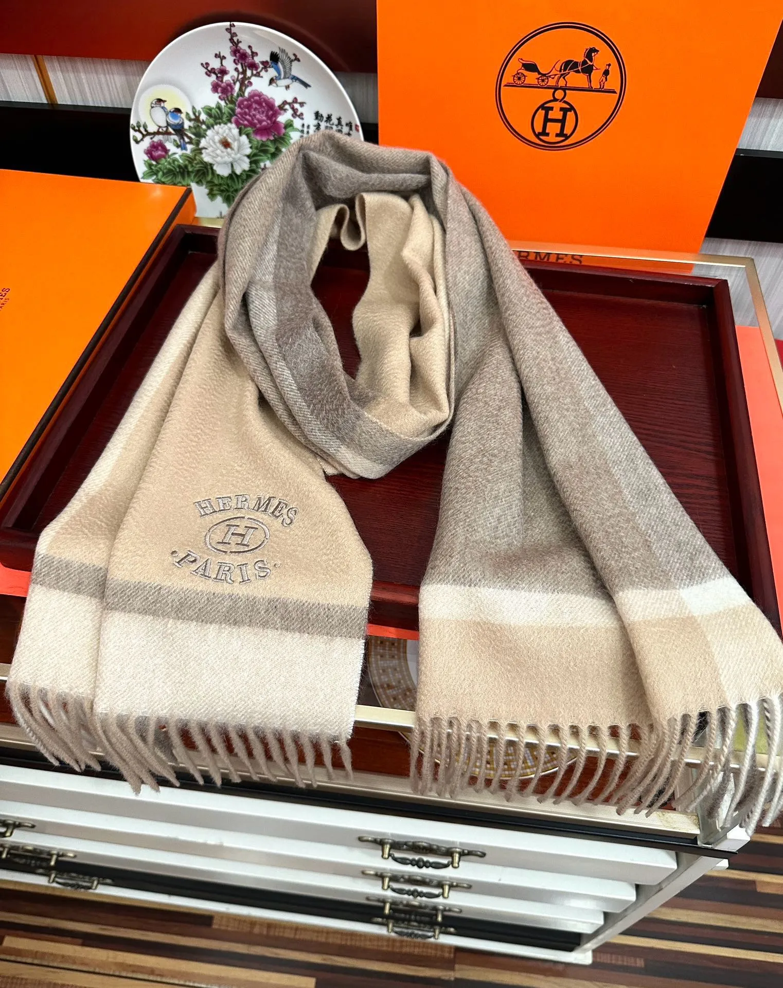 【HERMES エルメス 】スカーフ30*180CM  241210
