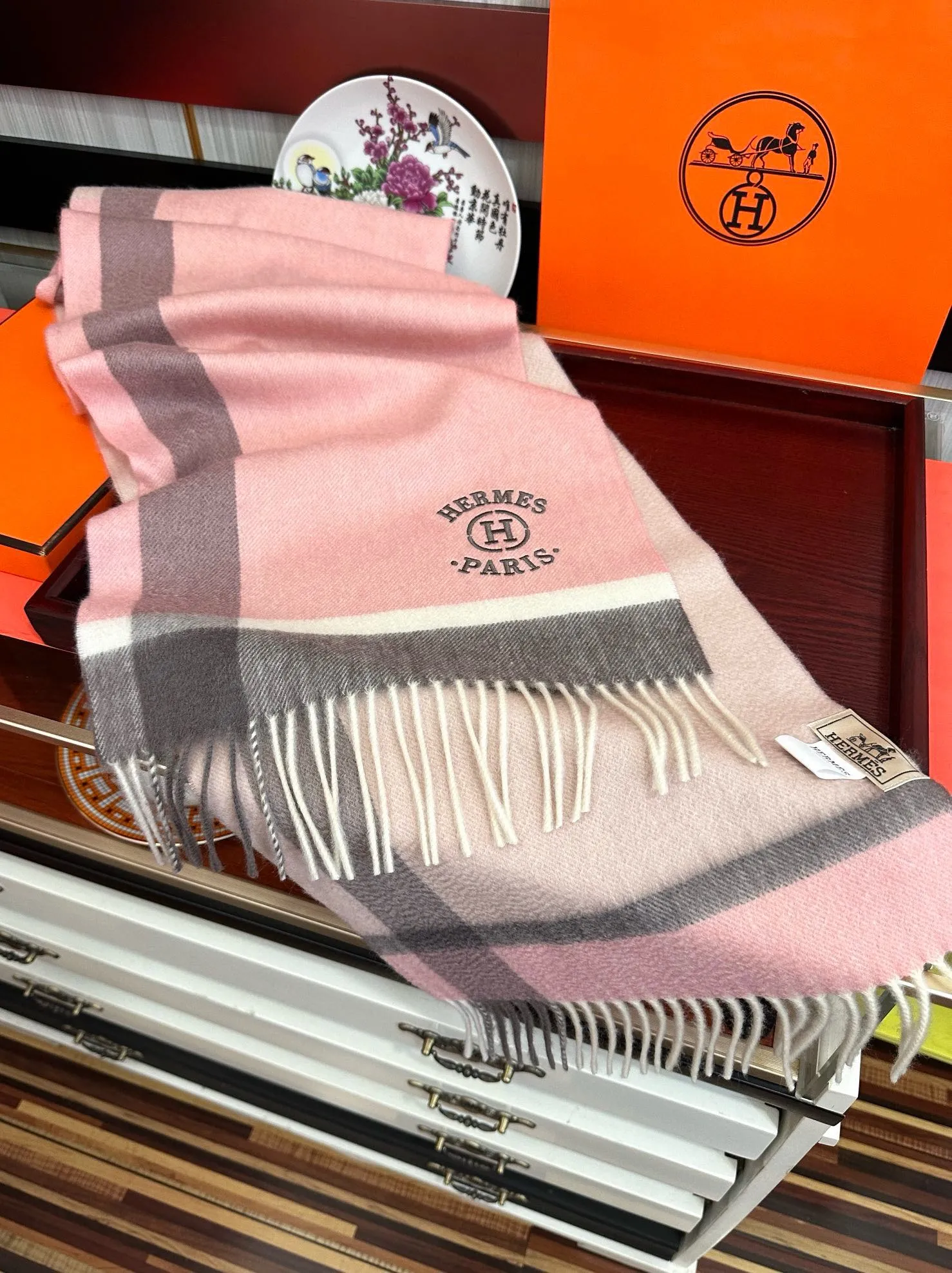 【HERMES エルメス 】スカーフ30*180CM  241210