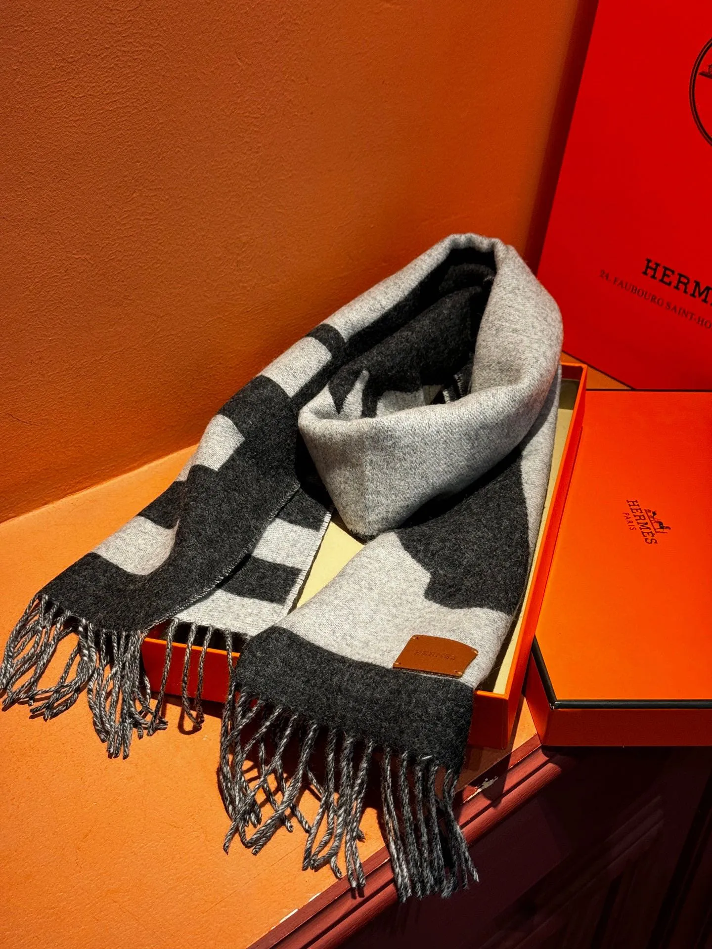 【HERMES エルメス 】スカーフ40*195CM  241210