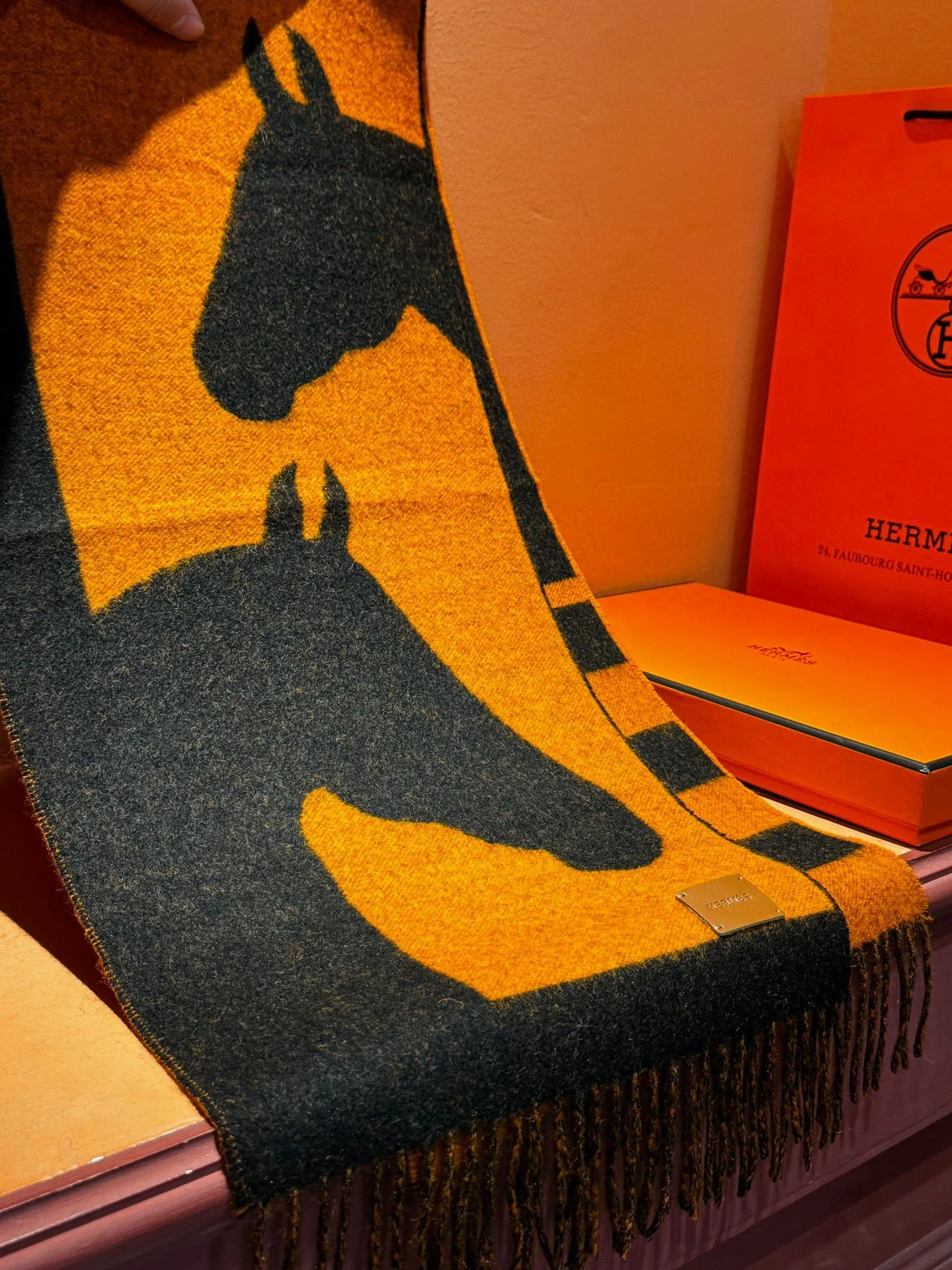 【HERMES エルメス 】スカーフ40*195CM  241210