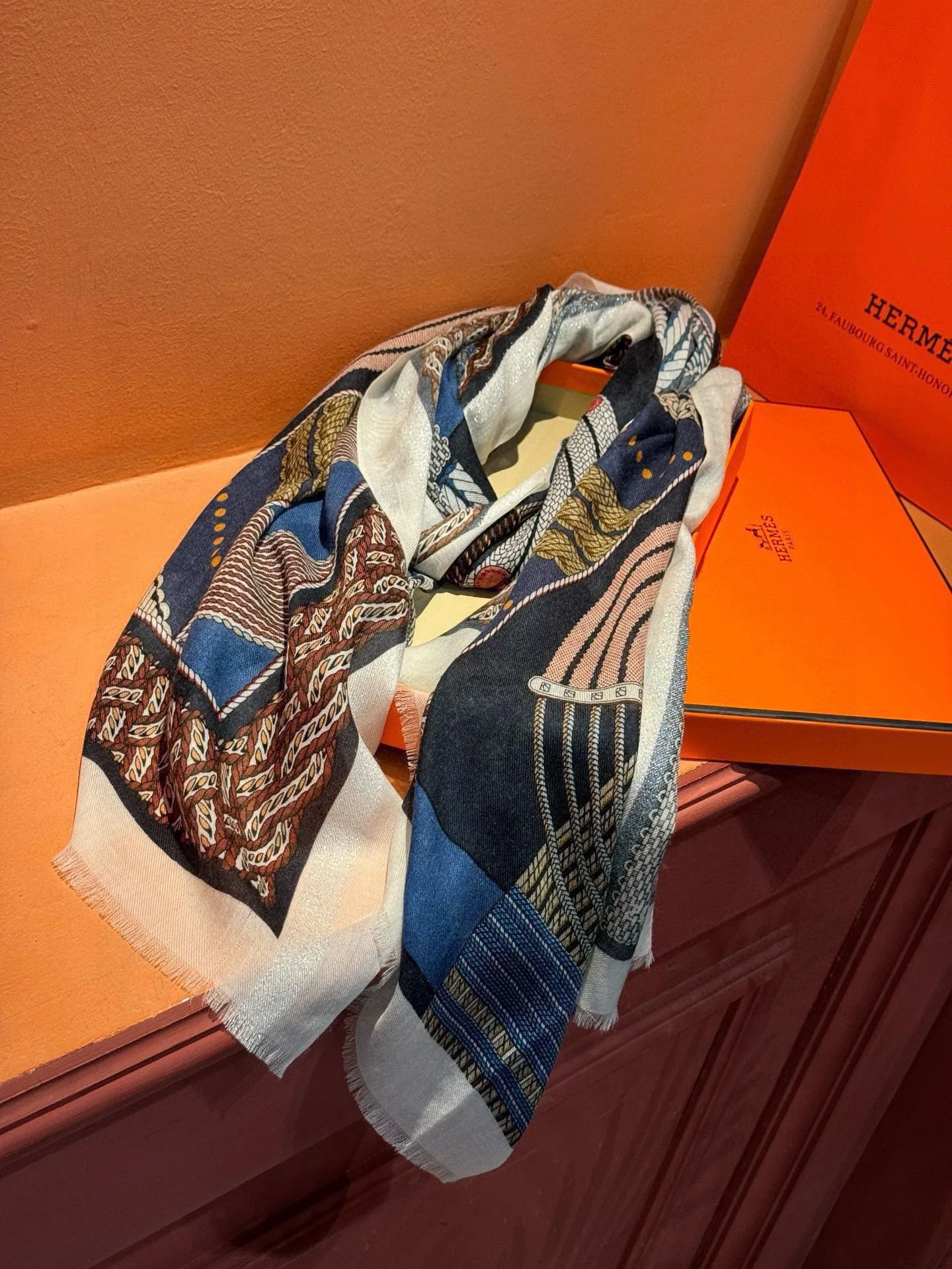【HERMES エルメス 】スカーフ100*200CM  241210