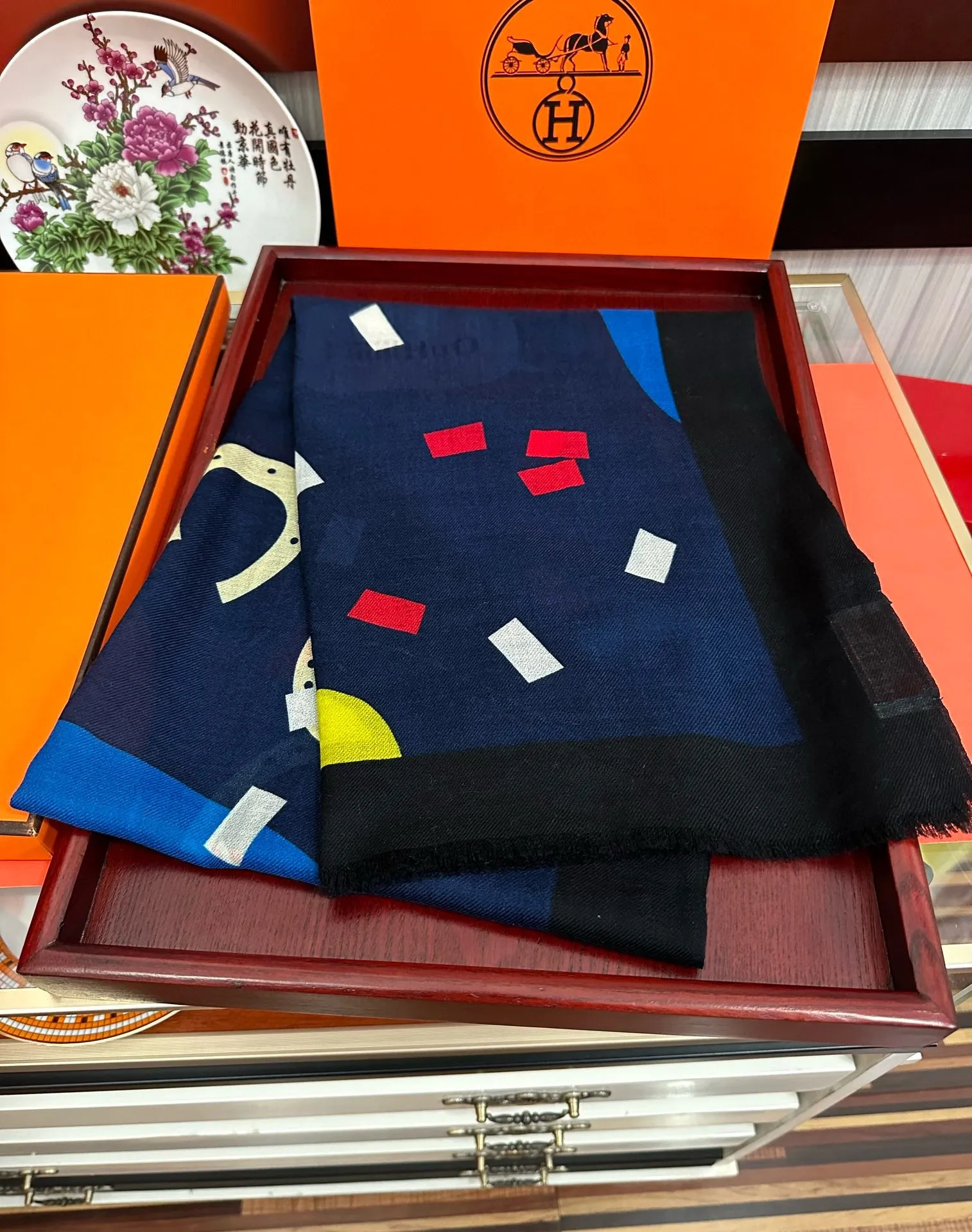 【HERMES エルメス 】スカーフ100*200CM  241210