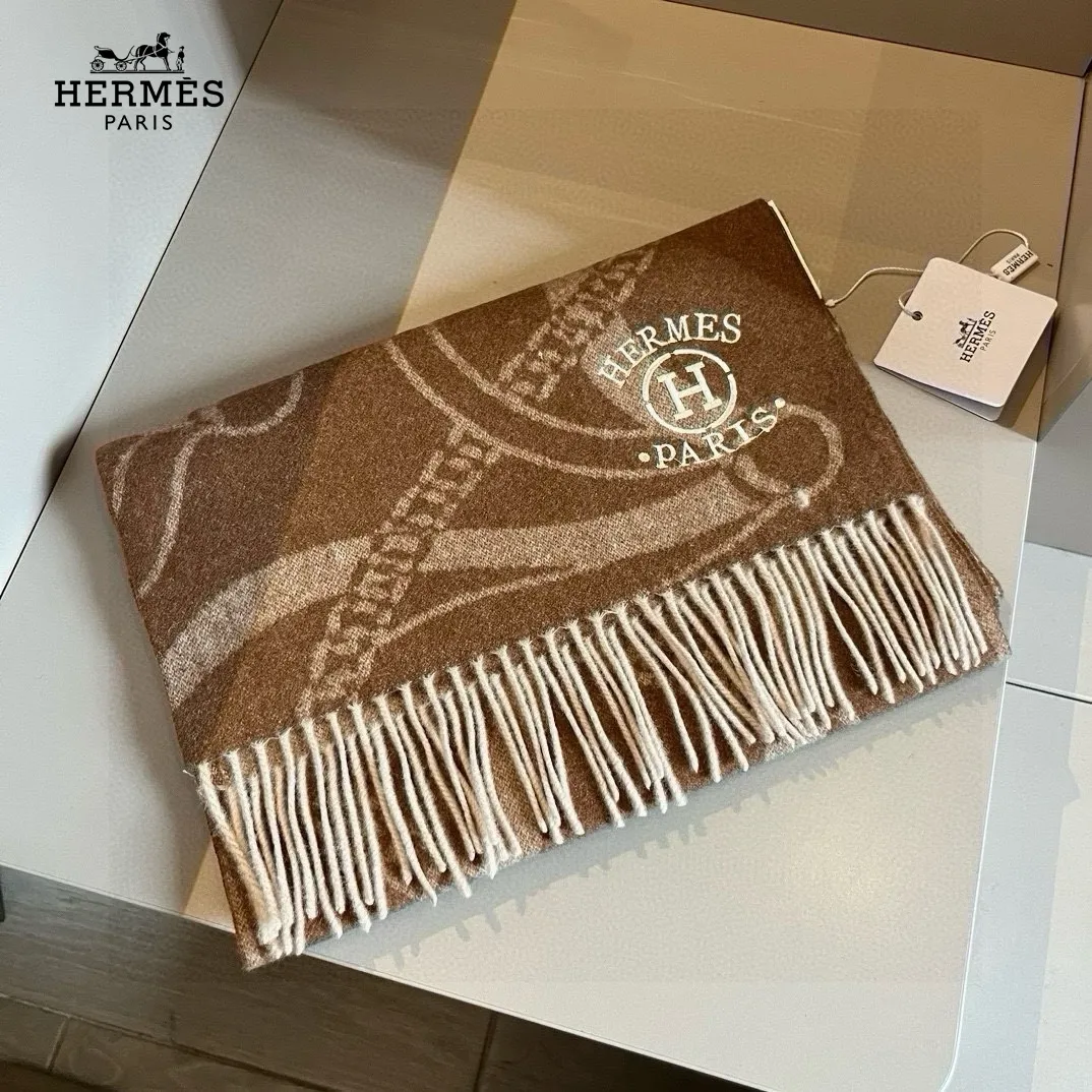【HERMES エルメス 】スカーフ30*180CM  241210