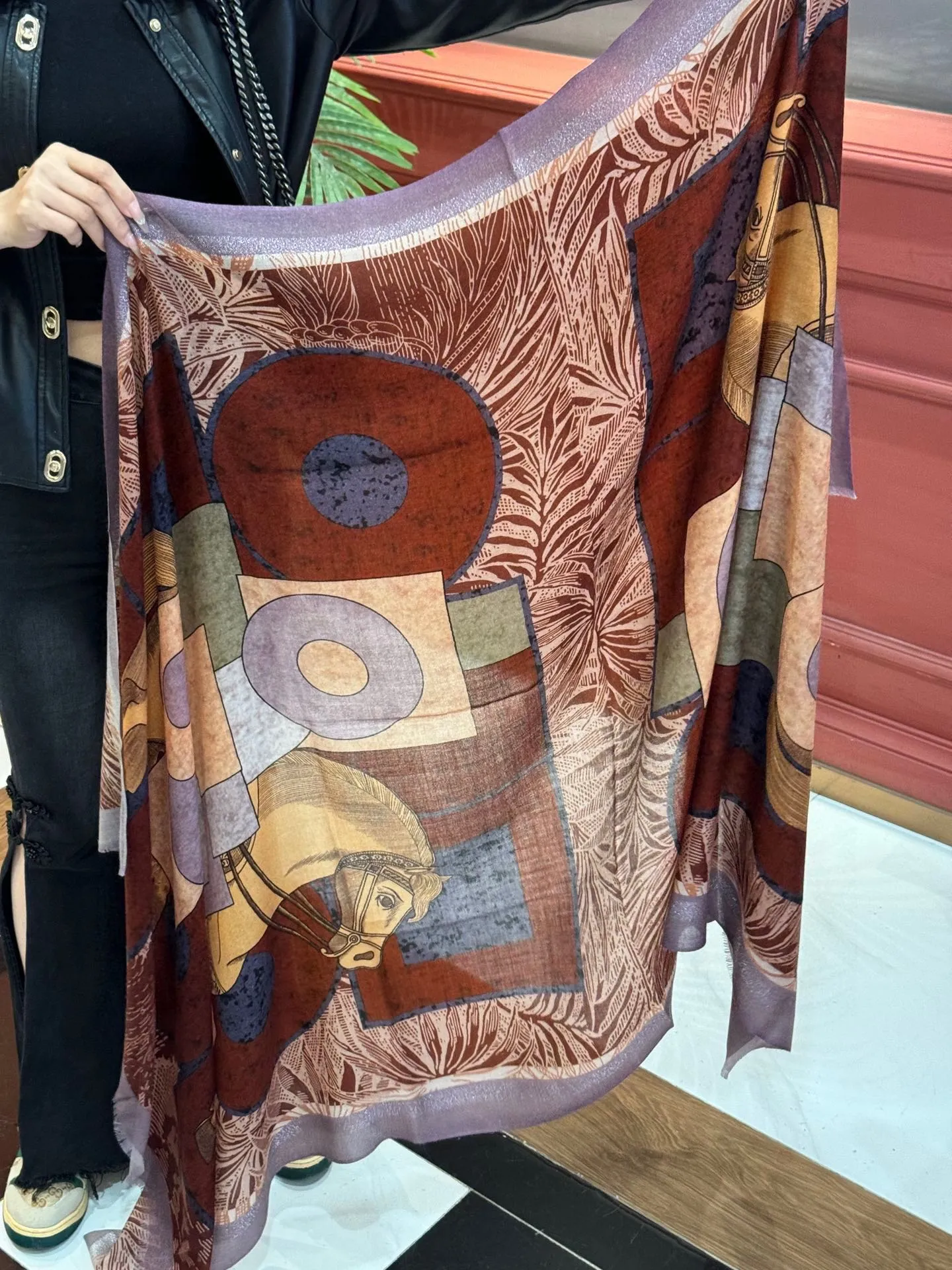 【HERMES エルメス 】スカーフ30*180CM  241210