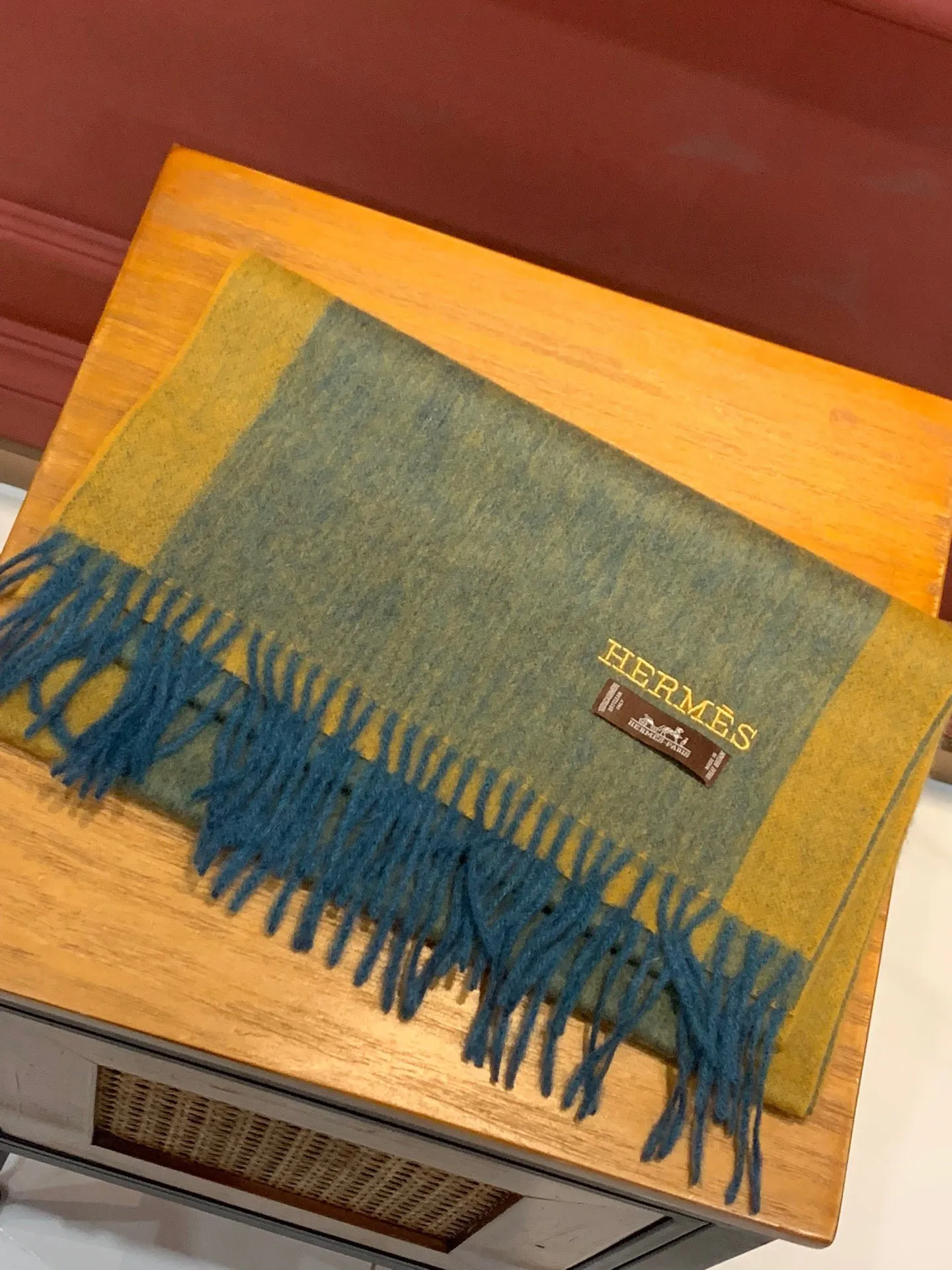 【HERMES エルメス 】スカーフ   35*190CM  241109