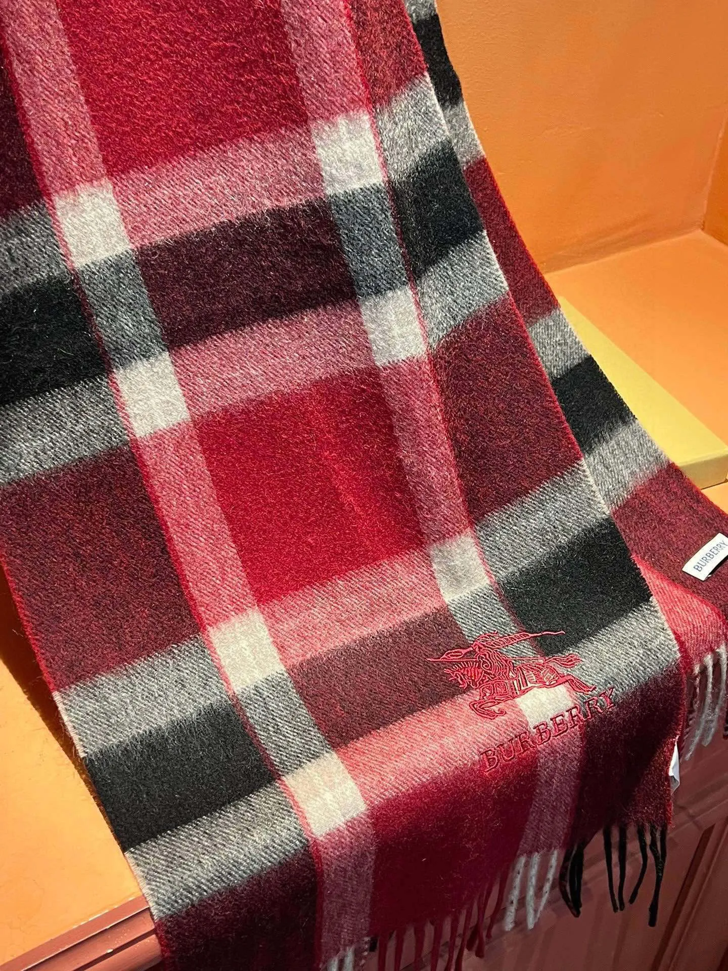 【BURBERRY  バーバリー】スカーフ32*180CM  241209